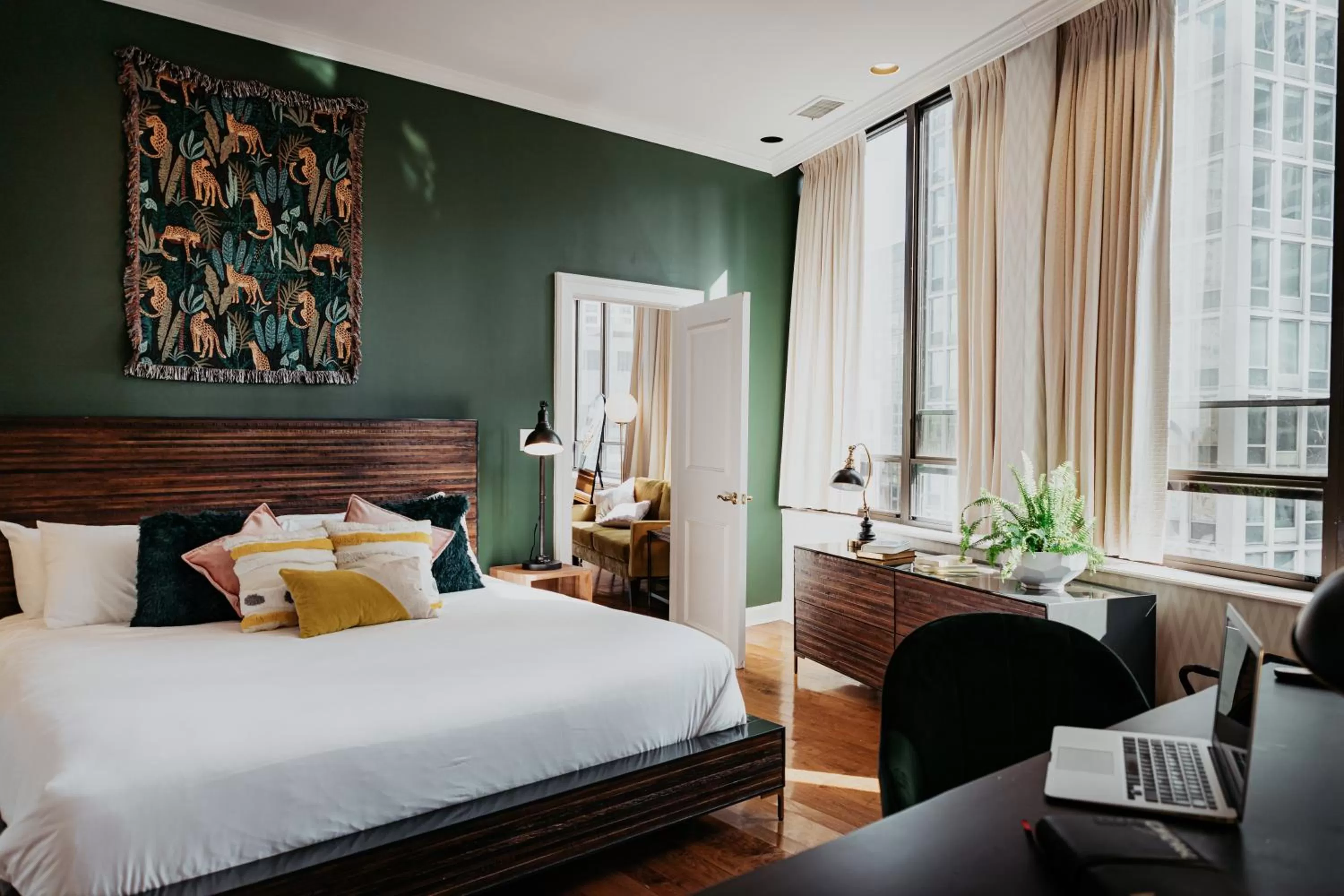 Bedroom, Bed in Selina Chicago