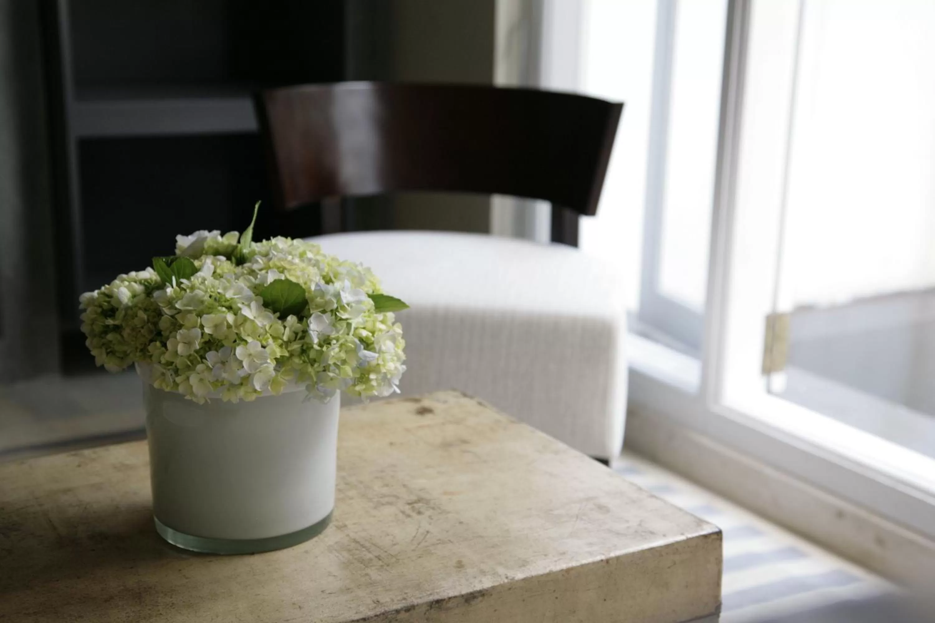 Decorative detail in Paradise Road Tintagel Colombo