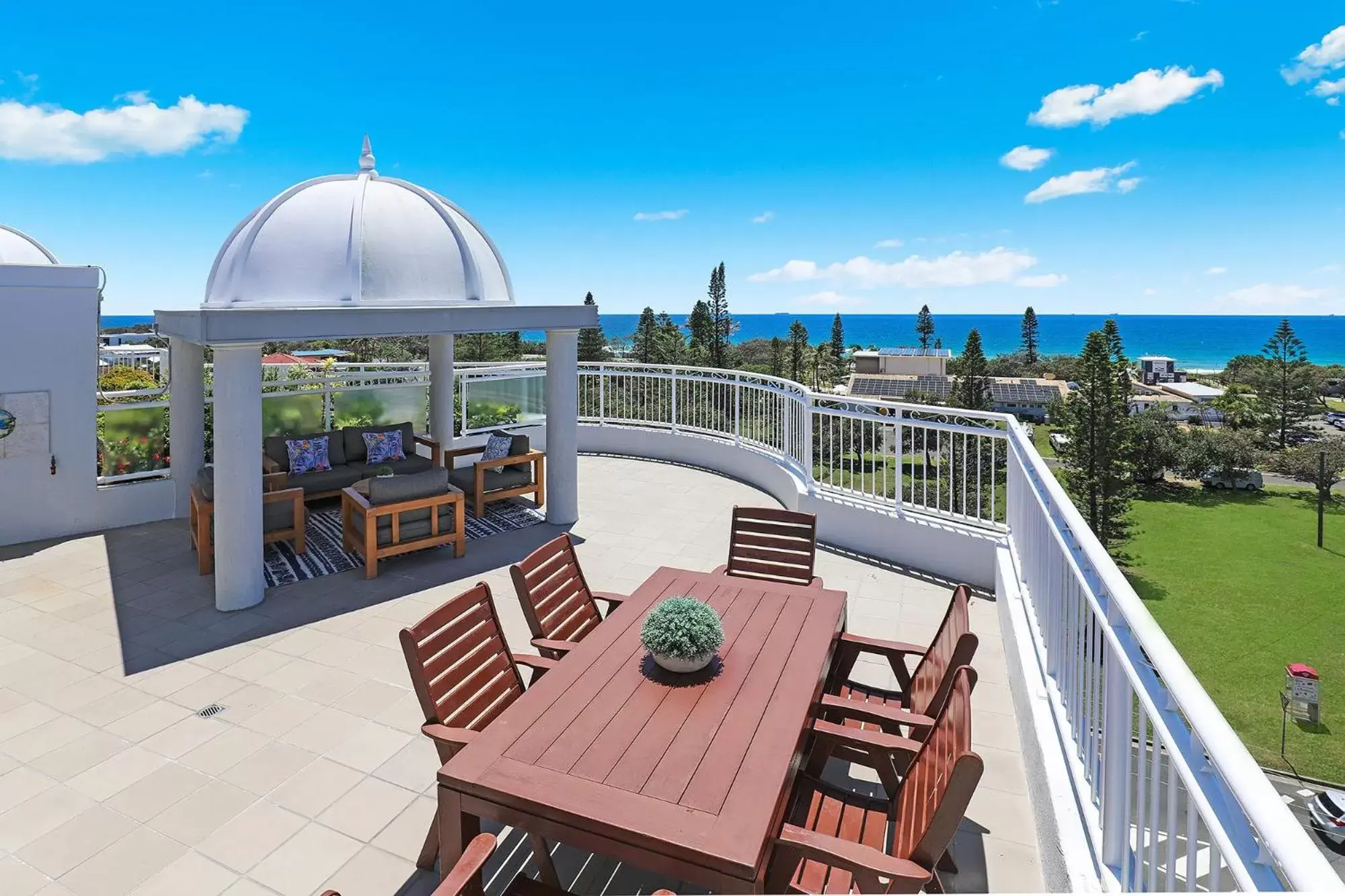 Balcony/Terrace in Beachside Resort Kawana Waters