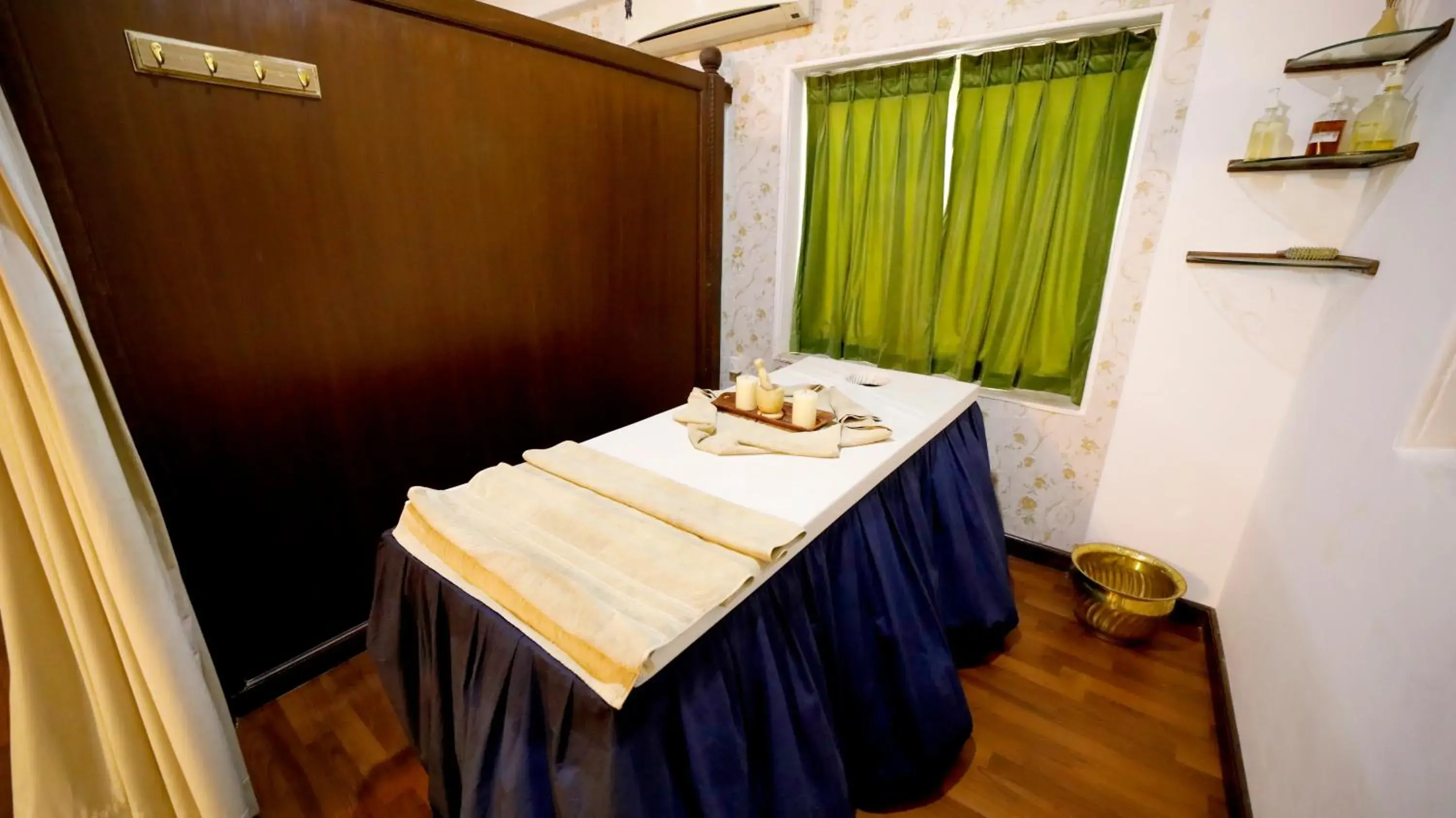 Spa and wellness centre/facilities in Hotel Udaigarh