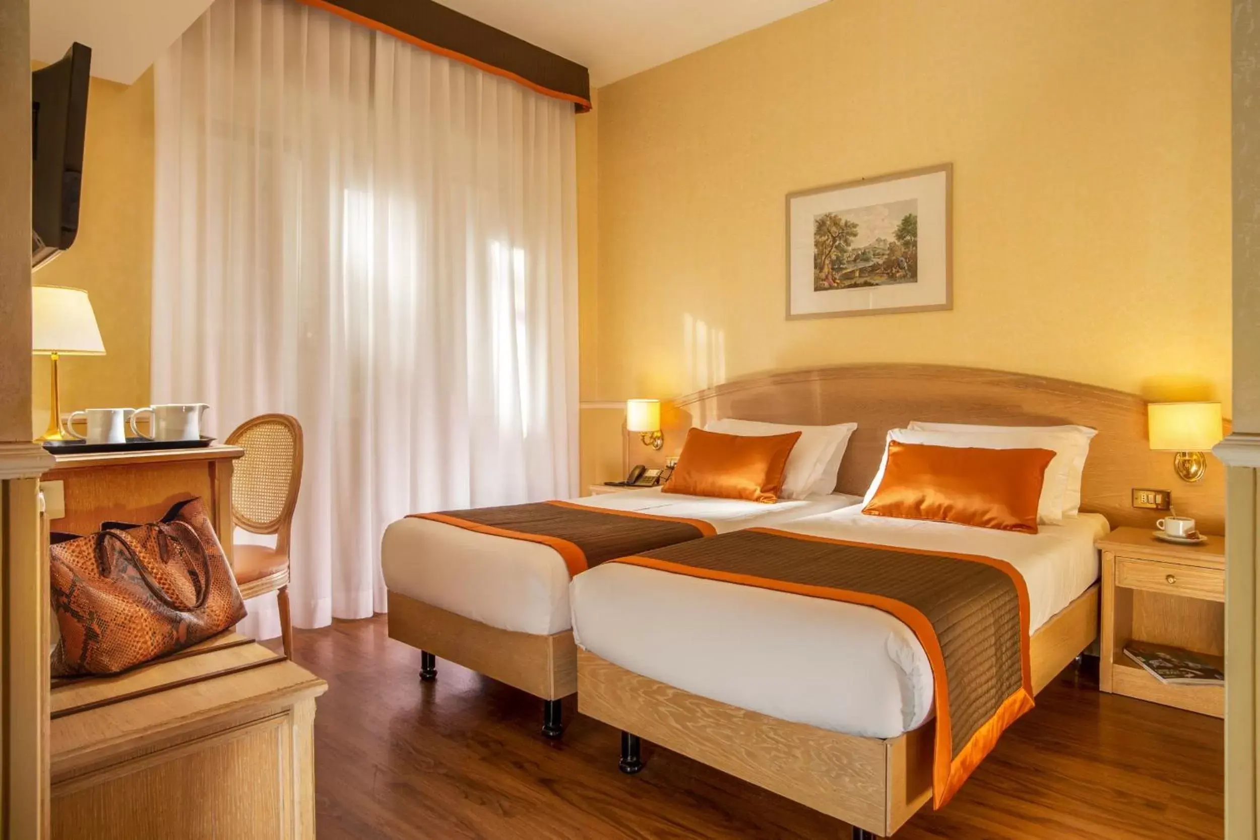 Photo of the whole room, Bed in Hotel Santa Costanza by OMNIA hotels