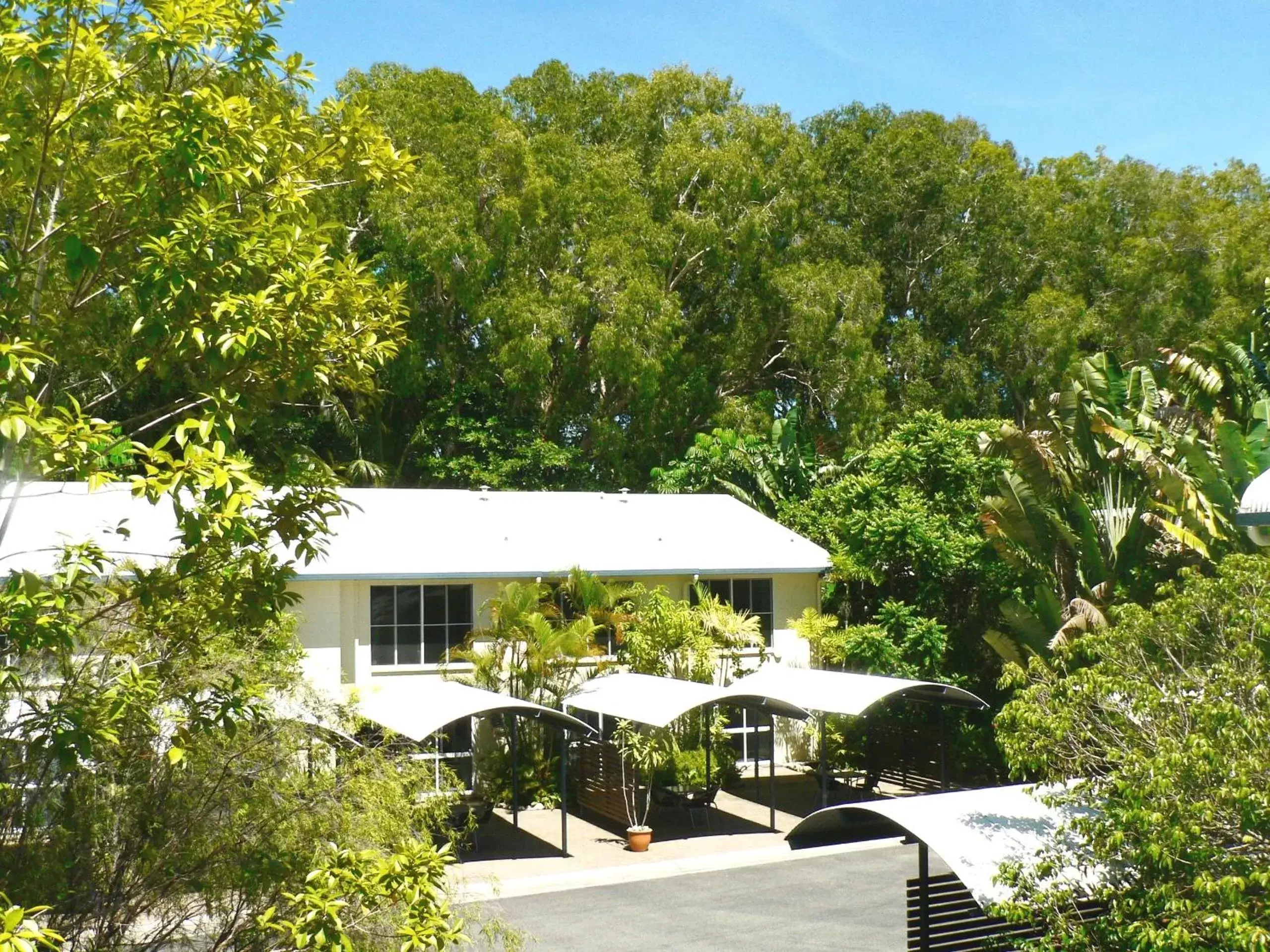 Facade/entrance in Mango Tree Holiday Apartments Facade/entrance in Mango Tree Holiday Apartments
