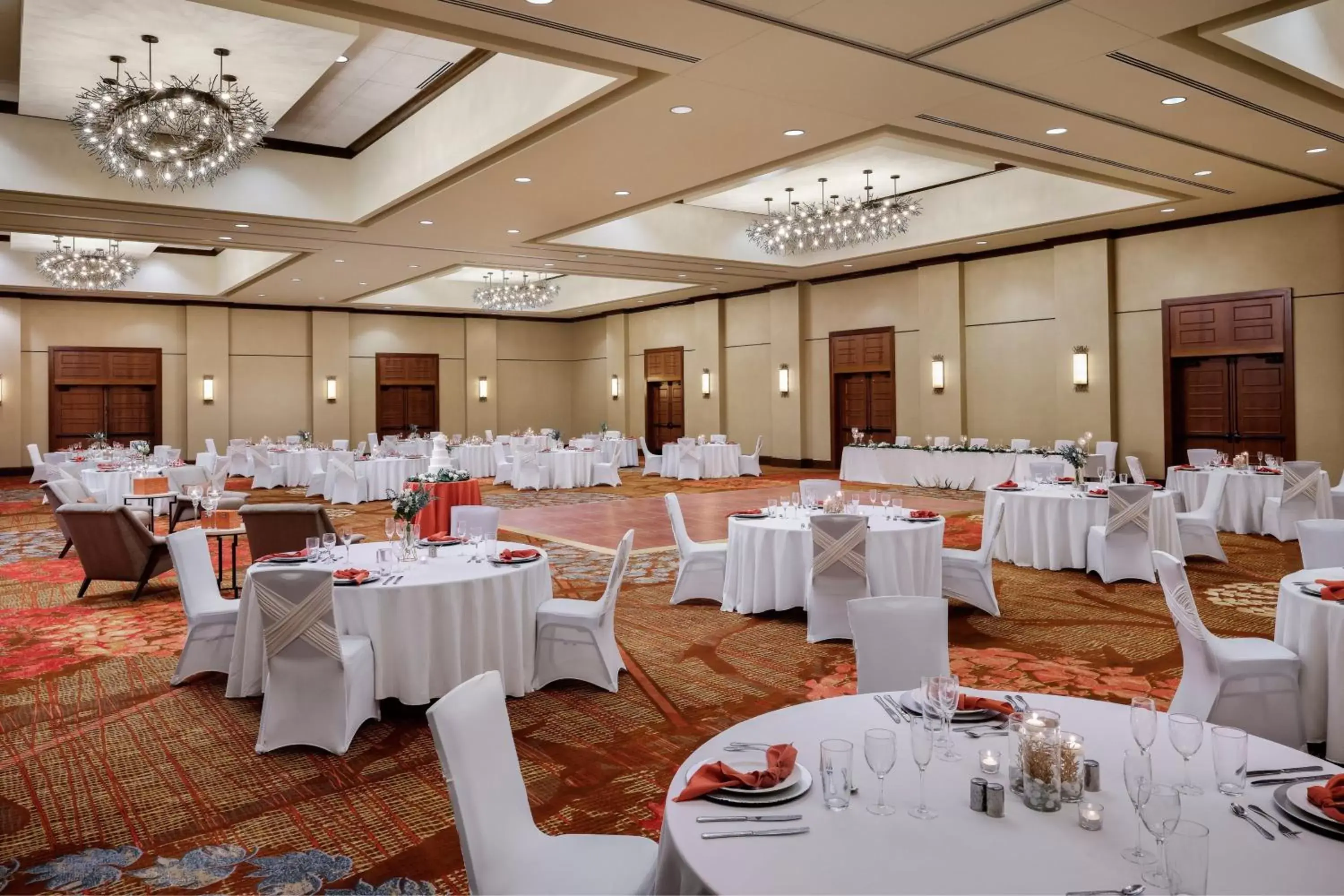 Meeting/conference room, Restaurant/Places to Eat in Denver Marriott Westminster