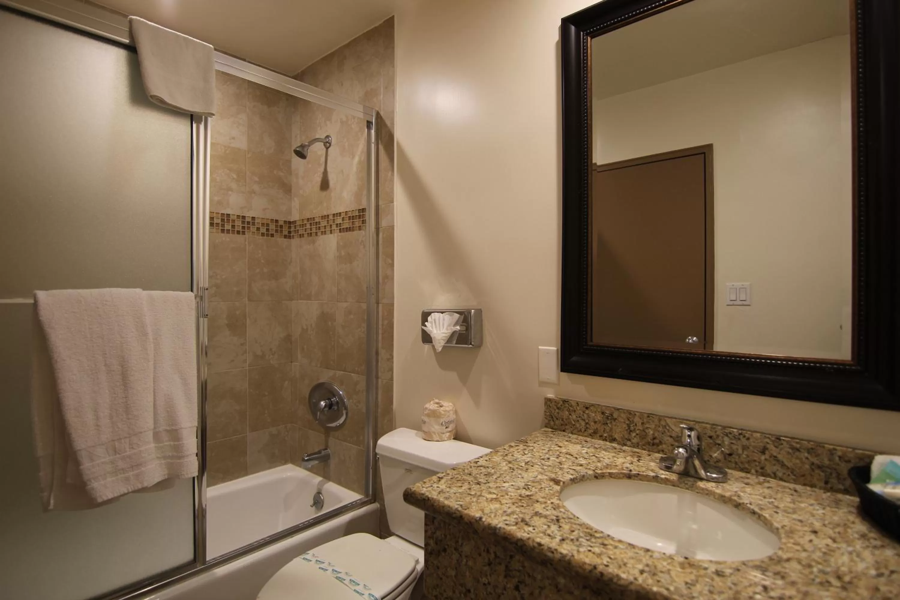 Bathroom in Dunes Inn - Wilshire