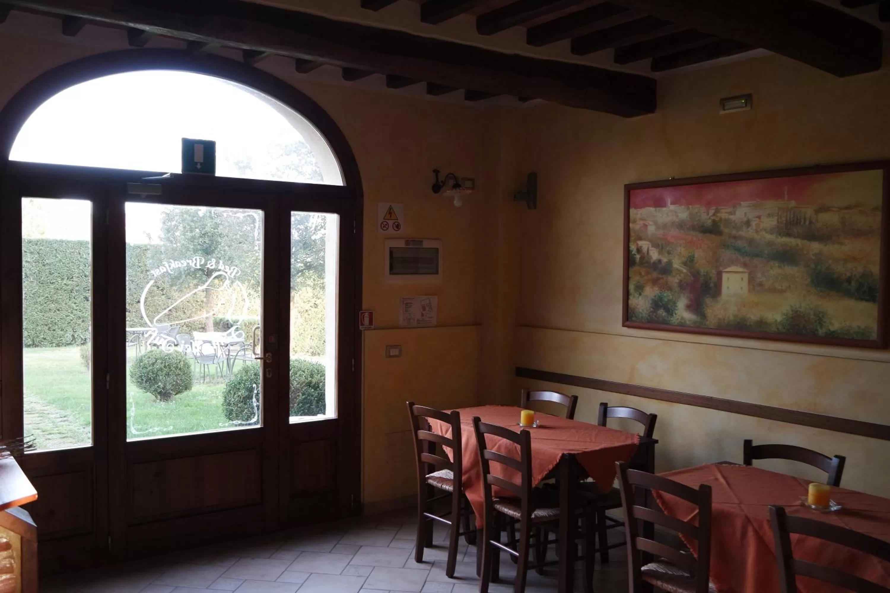 Food and drinks in Fonte Dei Tufi