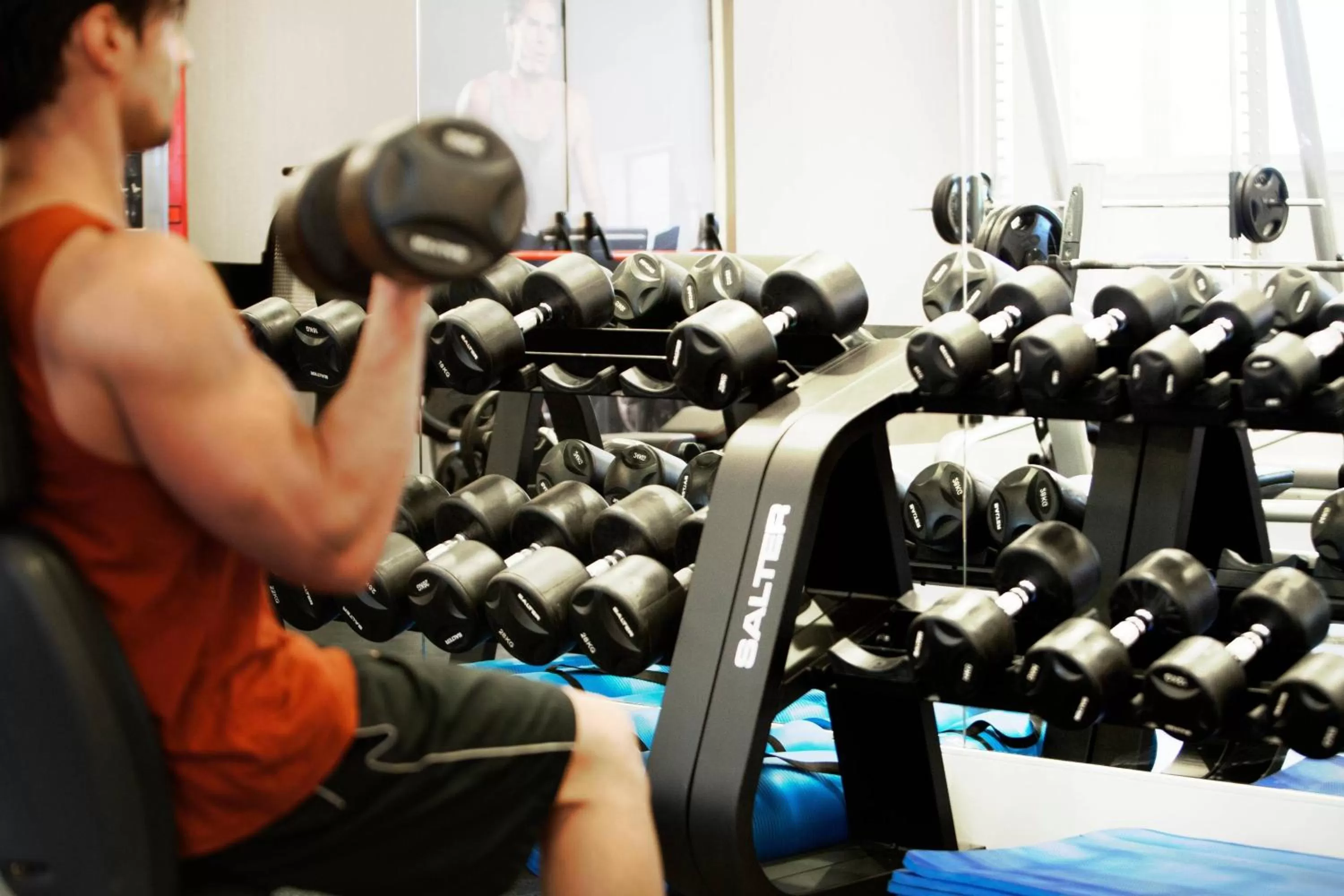 Fitness centre/facilities in Madrid Marriott Auditorium Hotel & Conference Center