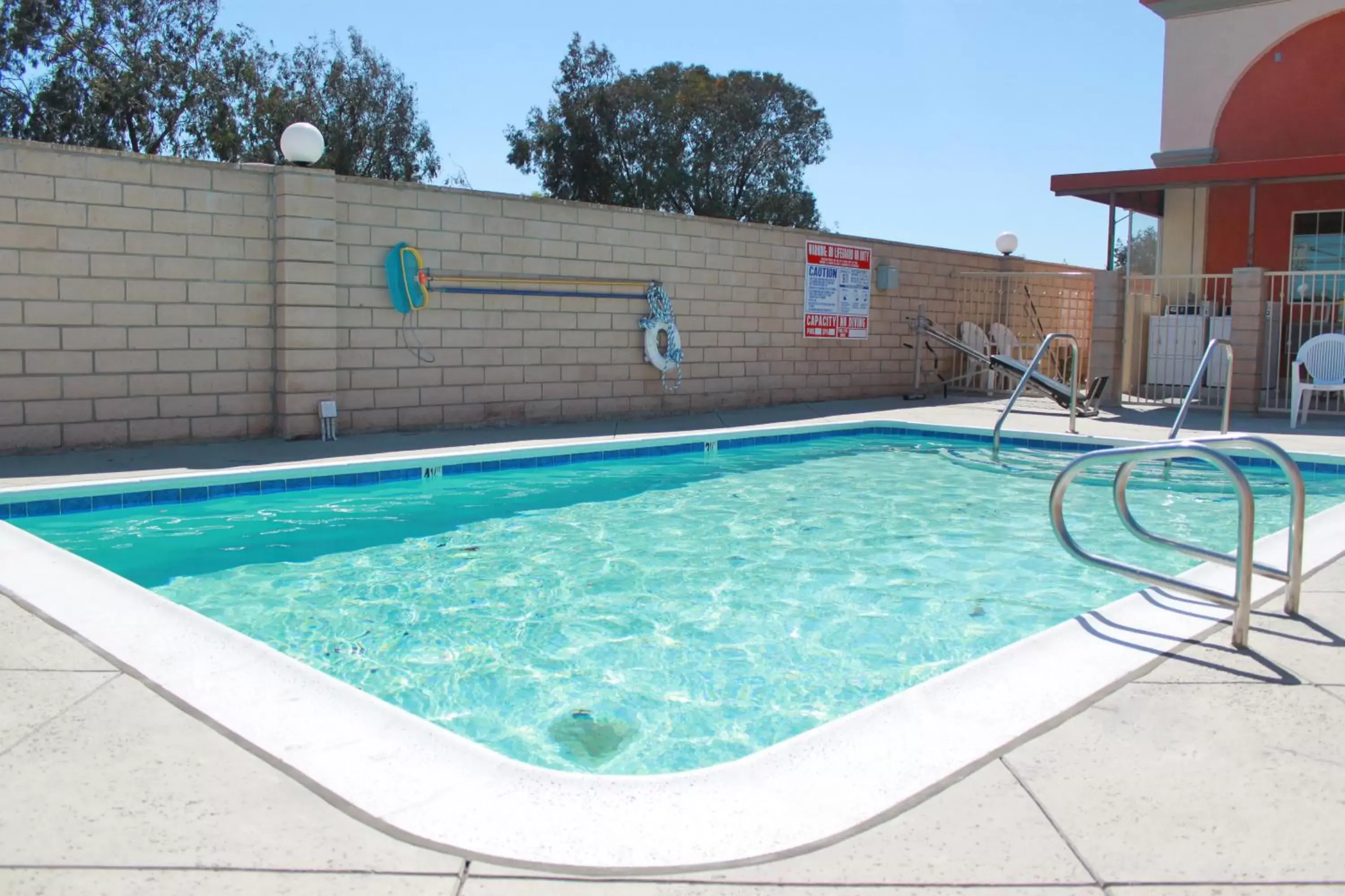 Swimming Pool in Crystal Inn Suites & Spas