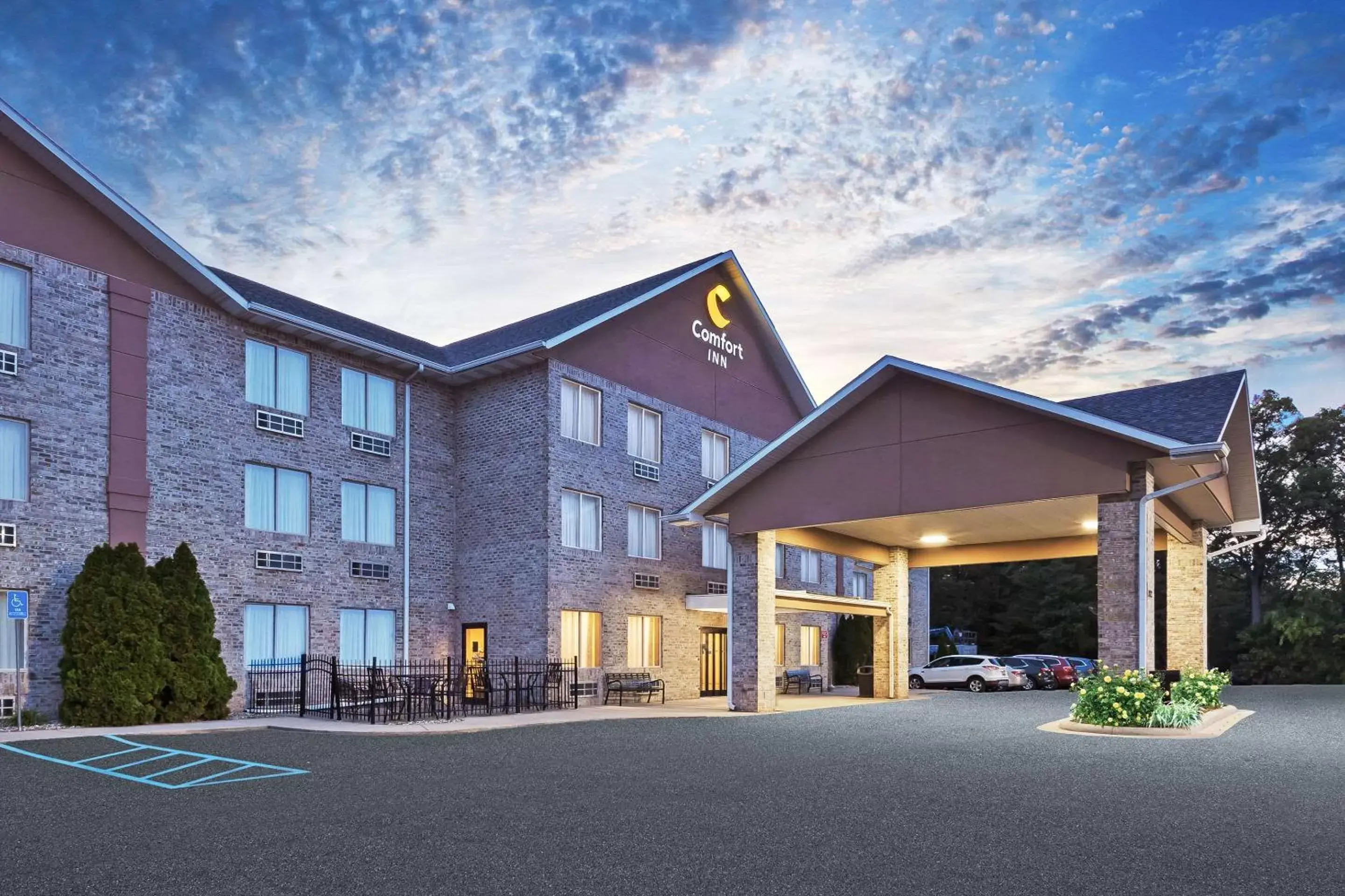 Property Building in Comfort Inn Whitehall near Michigan's Adventure