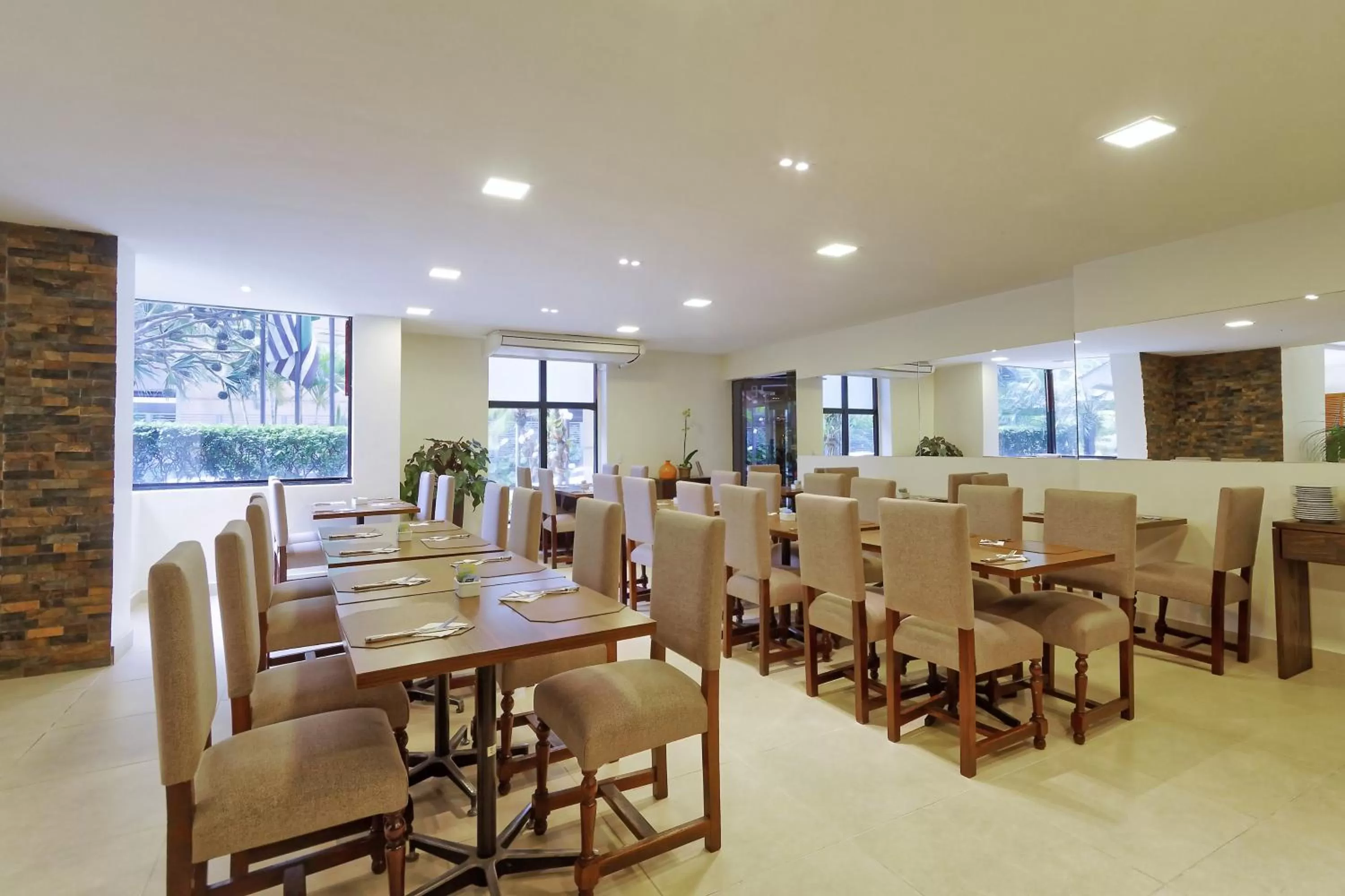 Breakfast in Bristol The Time Berrini