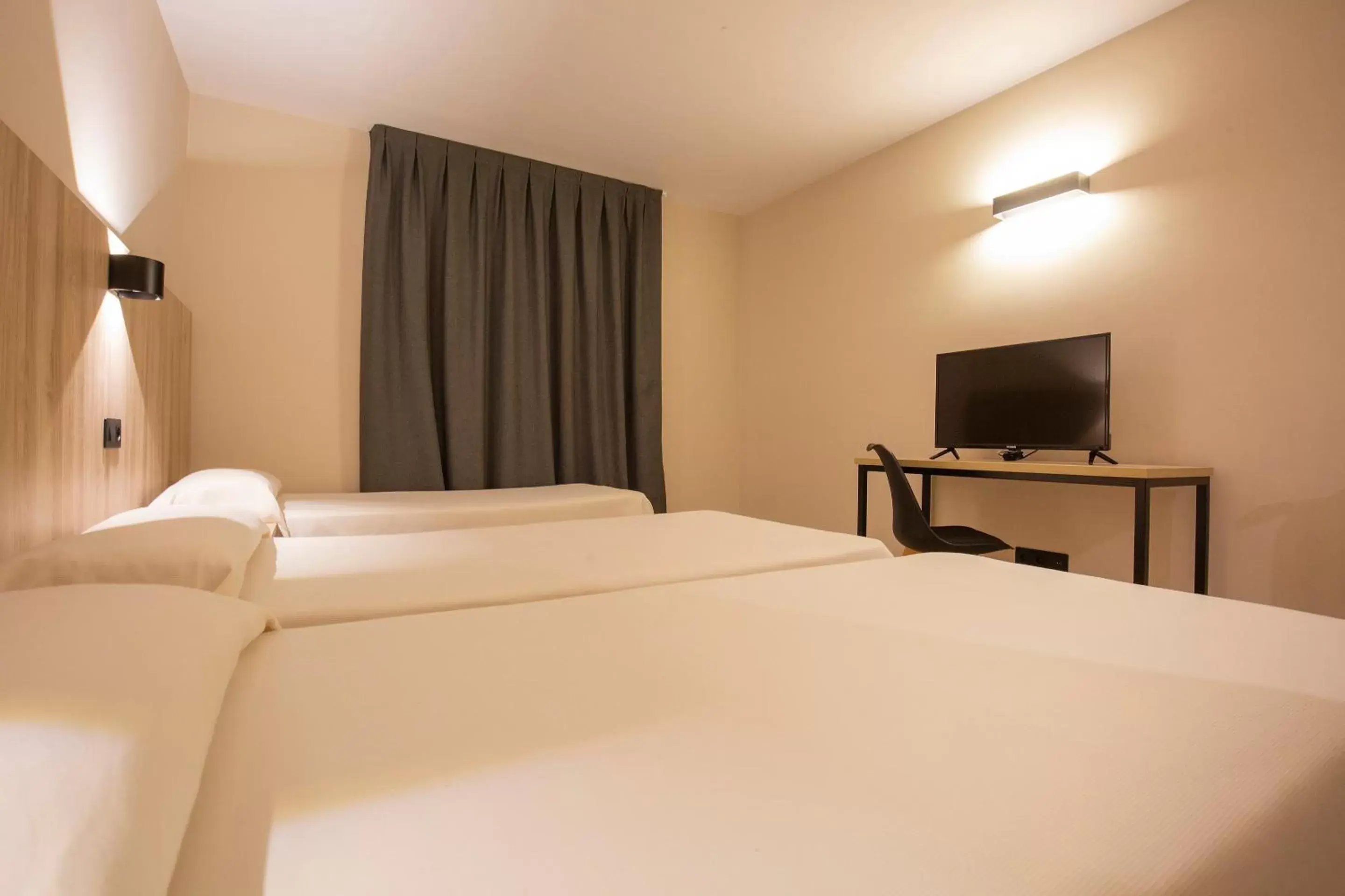 Triple Room in Hotel Encamp