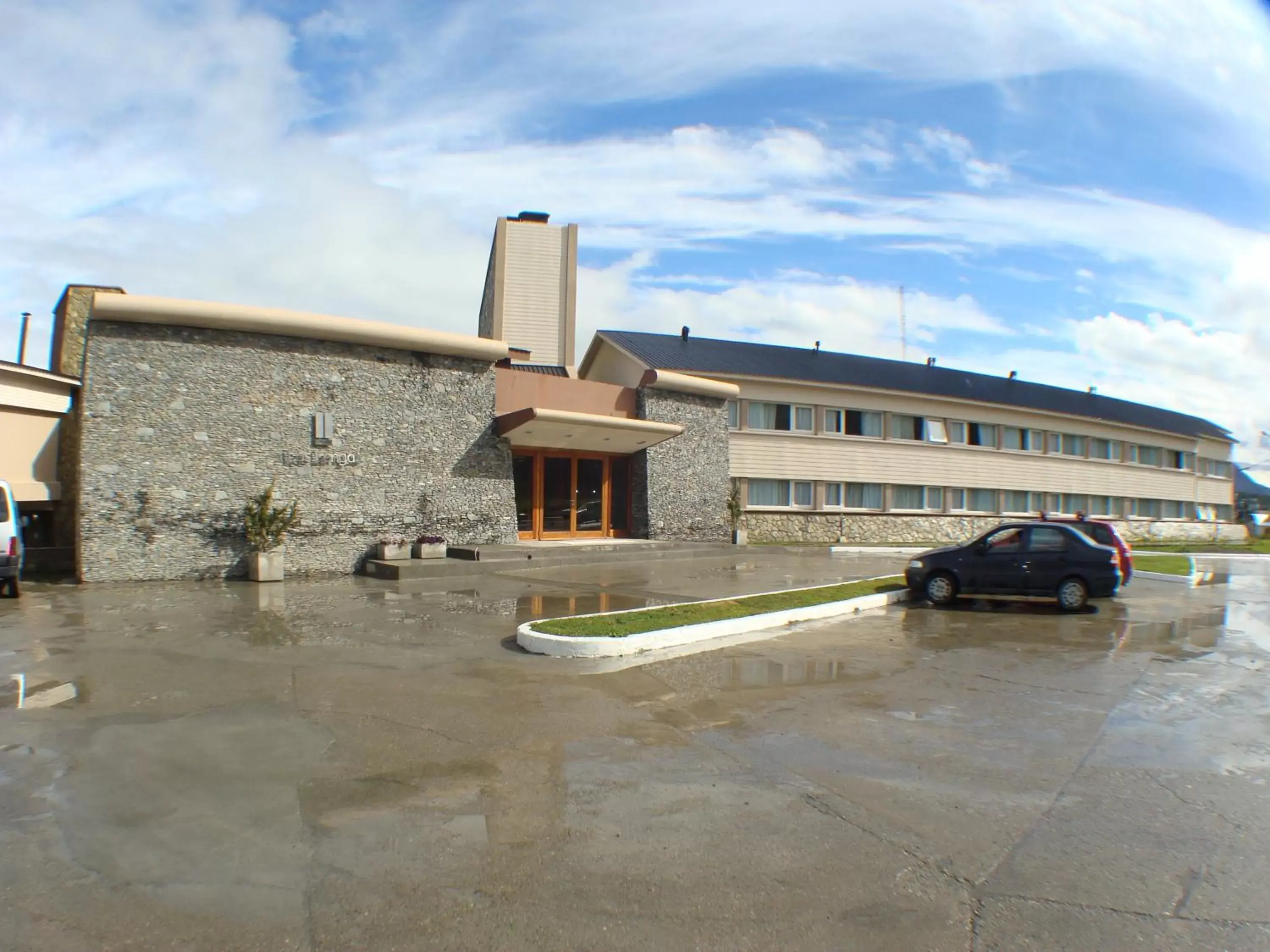 Facade/entrance, Property Building in Hotel Las Lengas