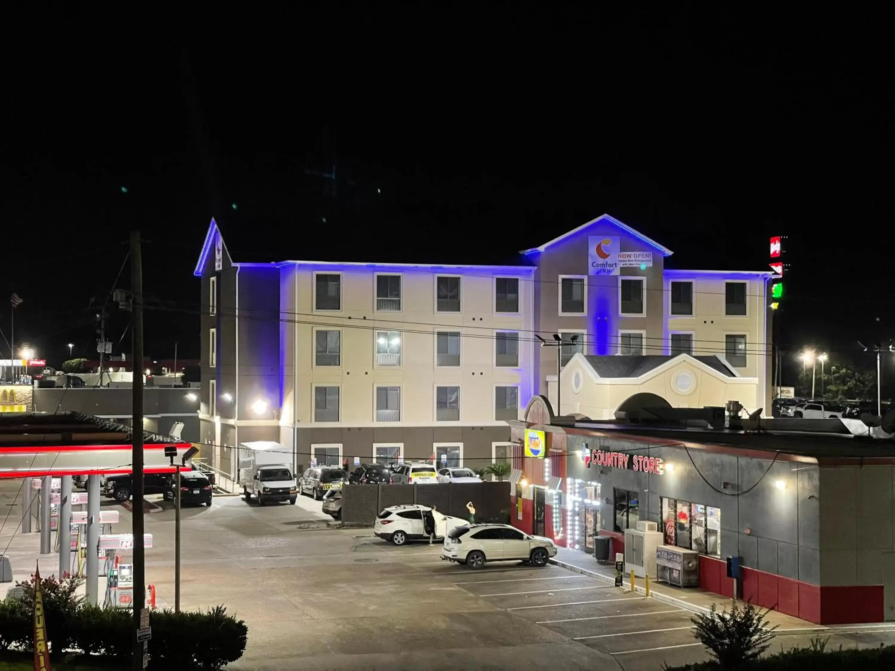 Property Building in Comfort Inn Orange