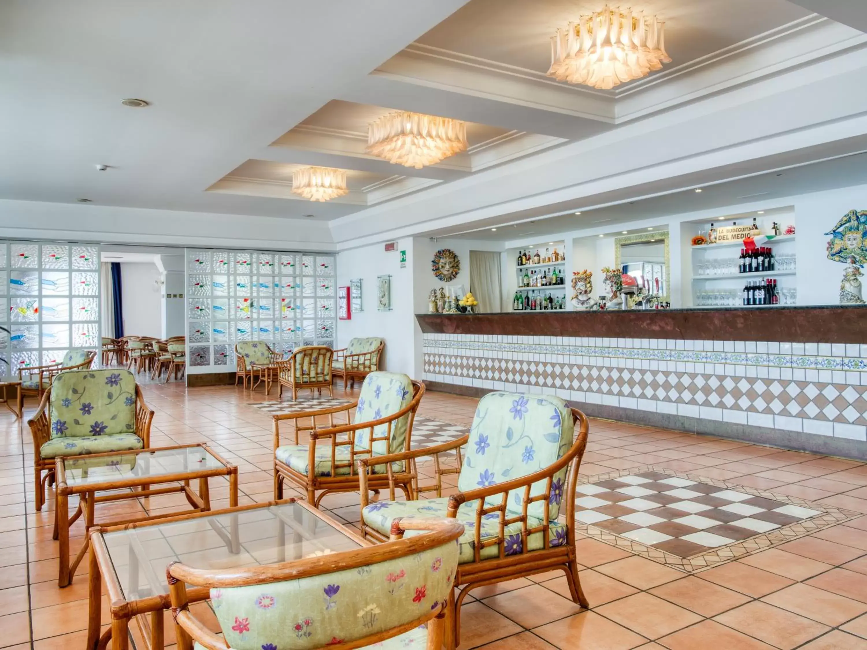 Lounge or bar, Restaurant/Places to Eat in Hotel Olimpo le Terrazze