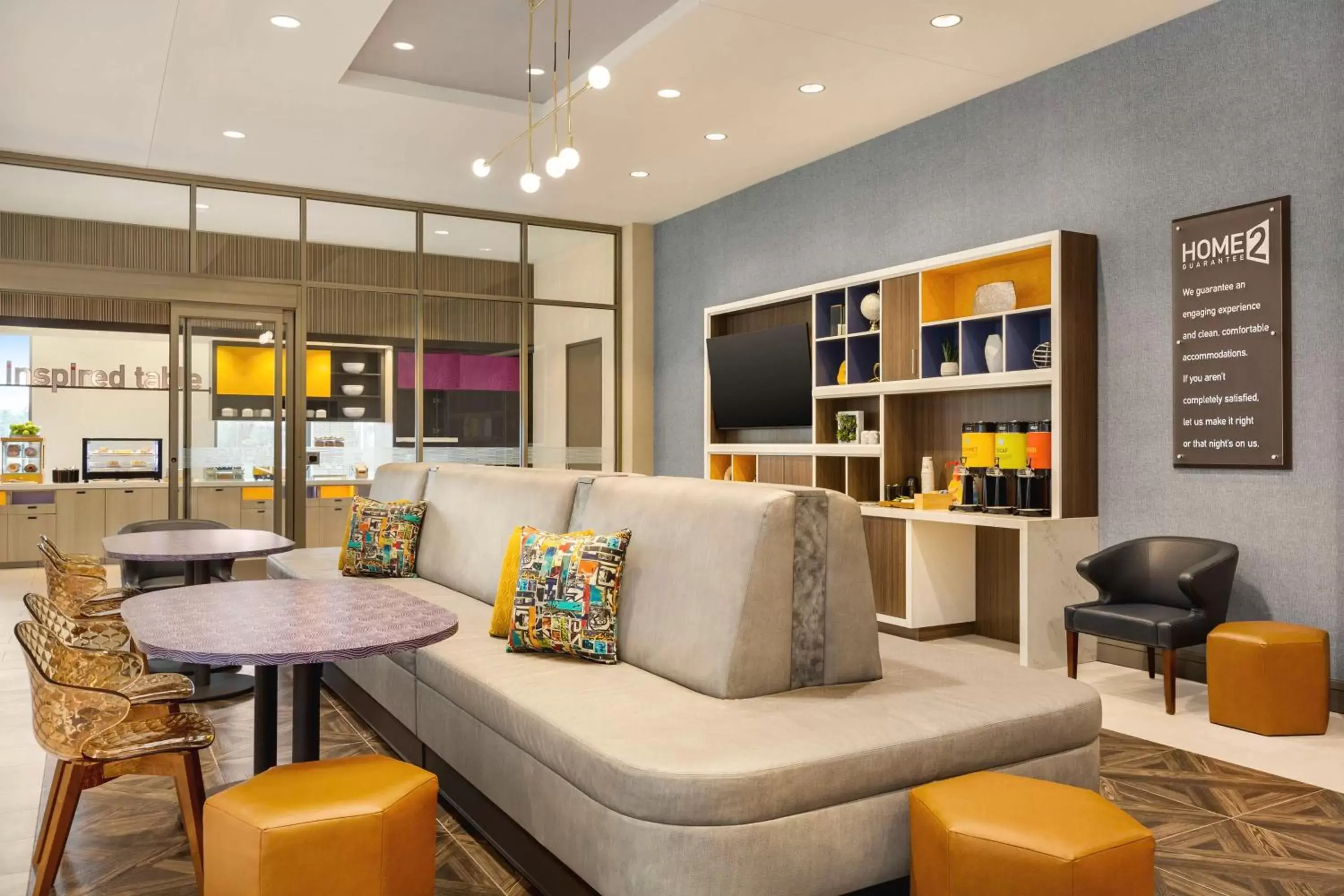 Breakfast, Seating Area in Home2 Suites By Hilton Nashville West End Avenue