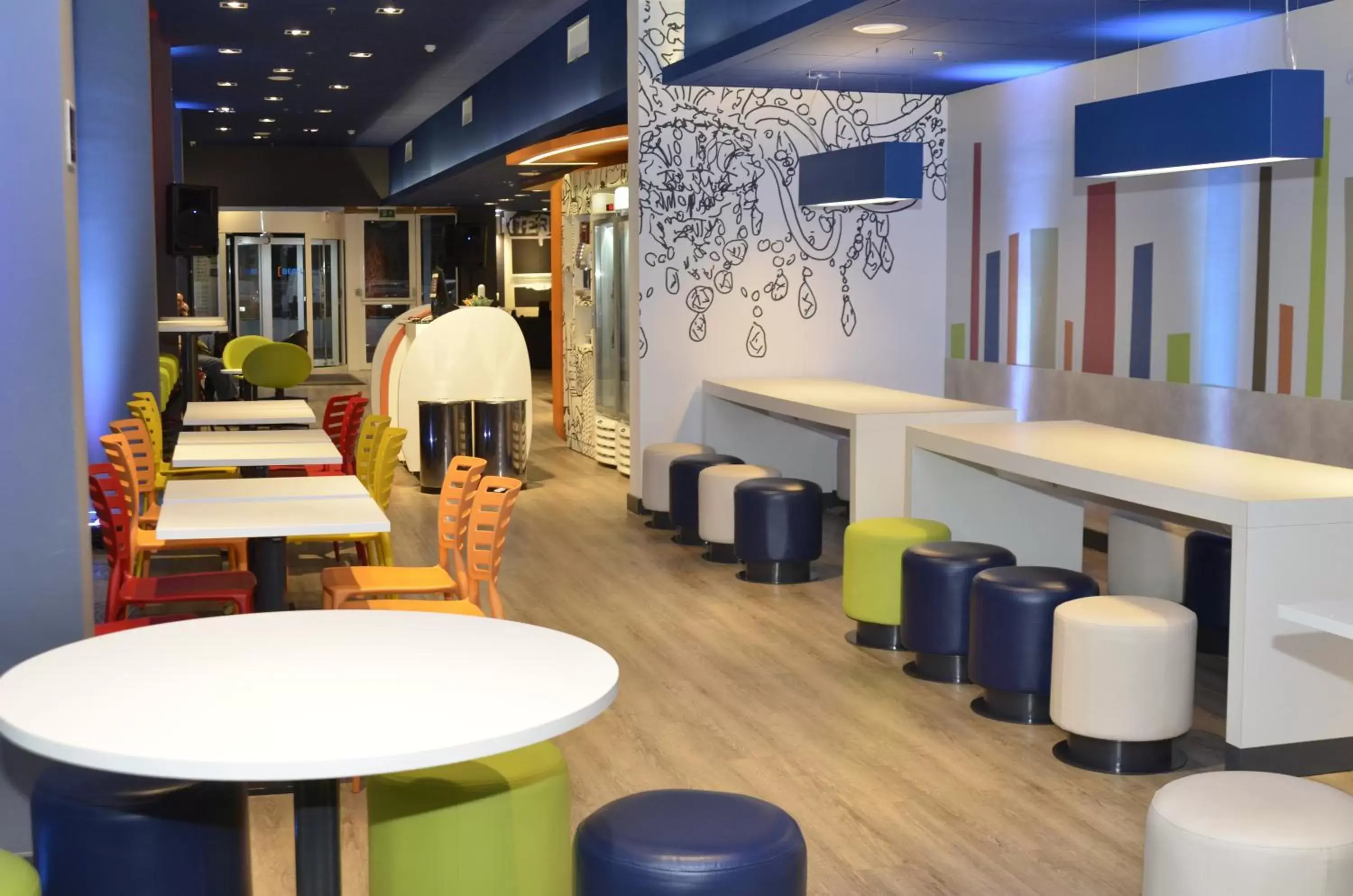 Food and drinks, Lounge/Bar in ibis budget Curitiba Aeroporto