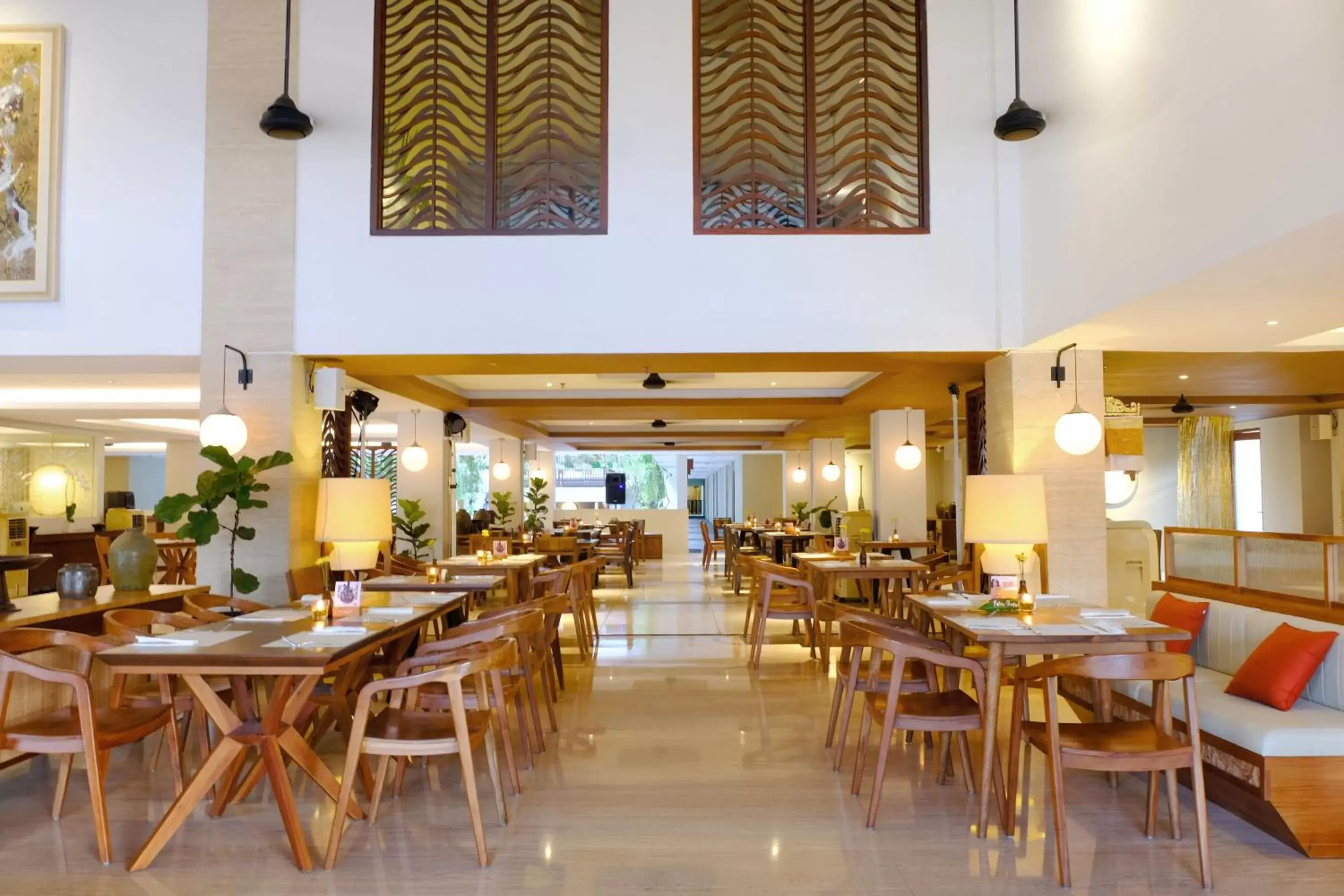 Restaurant/Places to Eat in The Magani Hotel and Spa