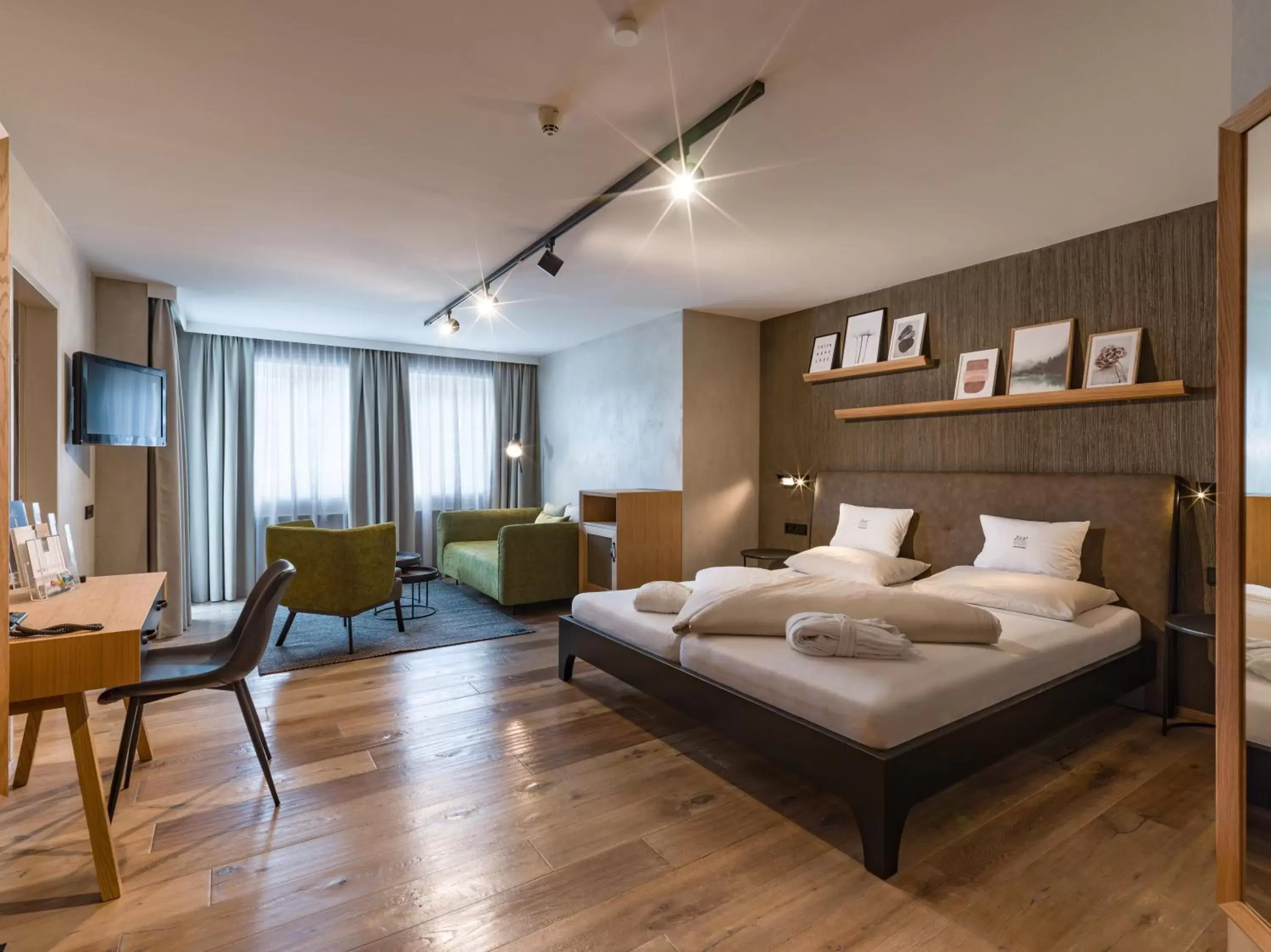 Bambini Suite Mickey - single occupancy in Familienparadies Sporthotel Achensee - FAMILIES ONLY Bambini Suite Mickey - single occupancy in Familienparadies Sporthotel Achensee - FAMILIES ONLY