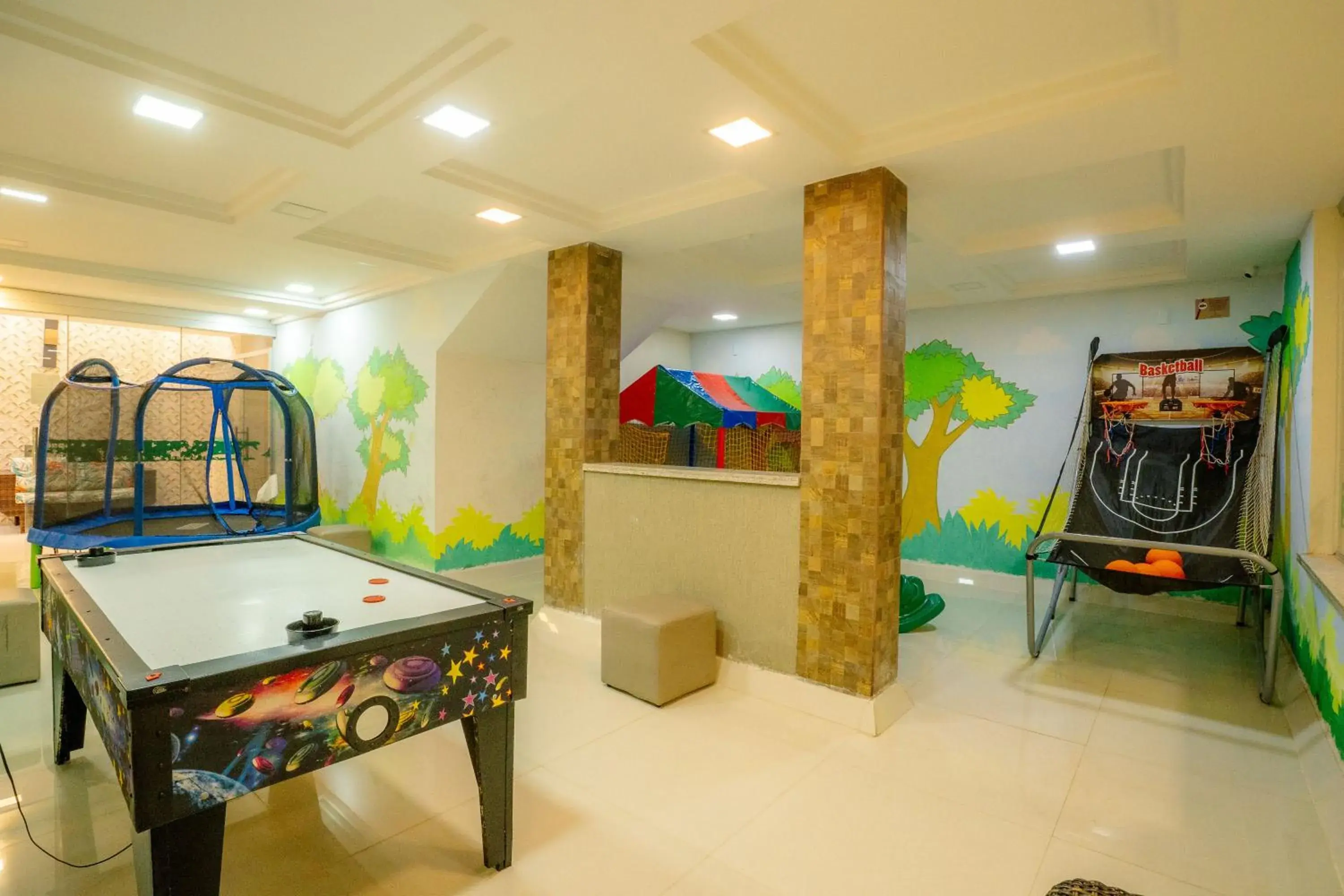 Kids's club in Portal Ville - Rede Soberano