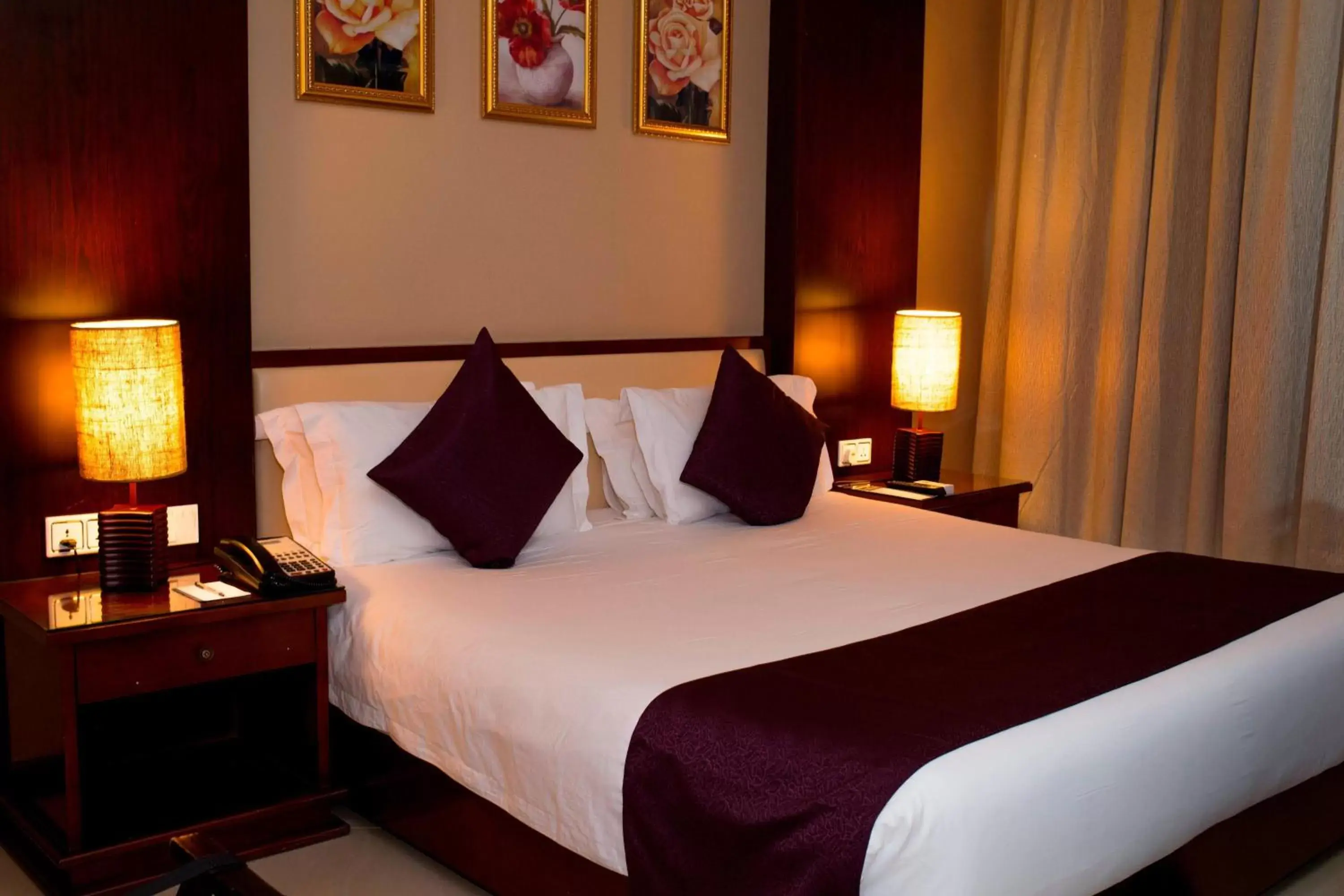 Photo of the whole room, Bed in Protea Hotel by Marriott Entebbe