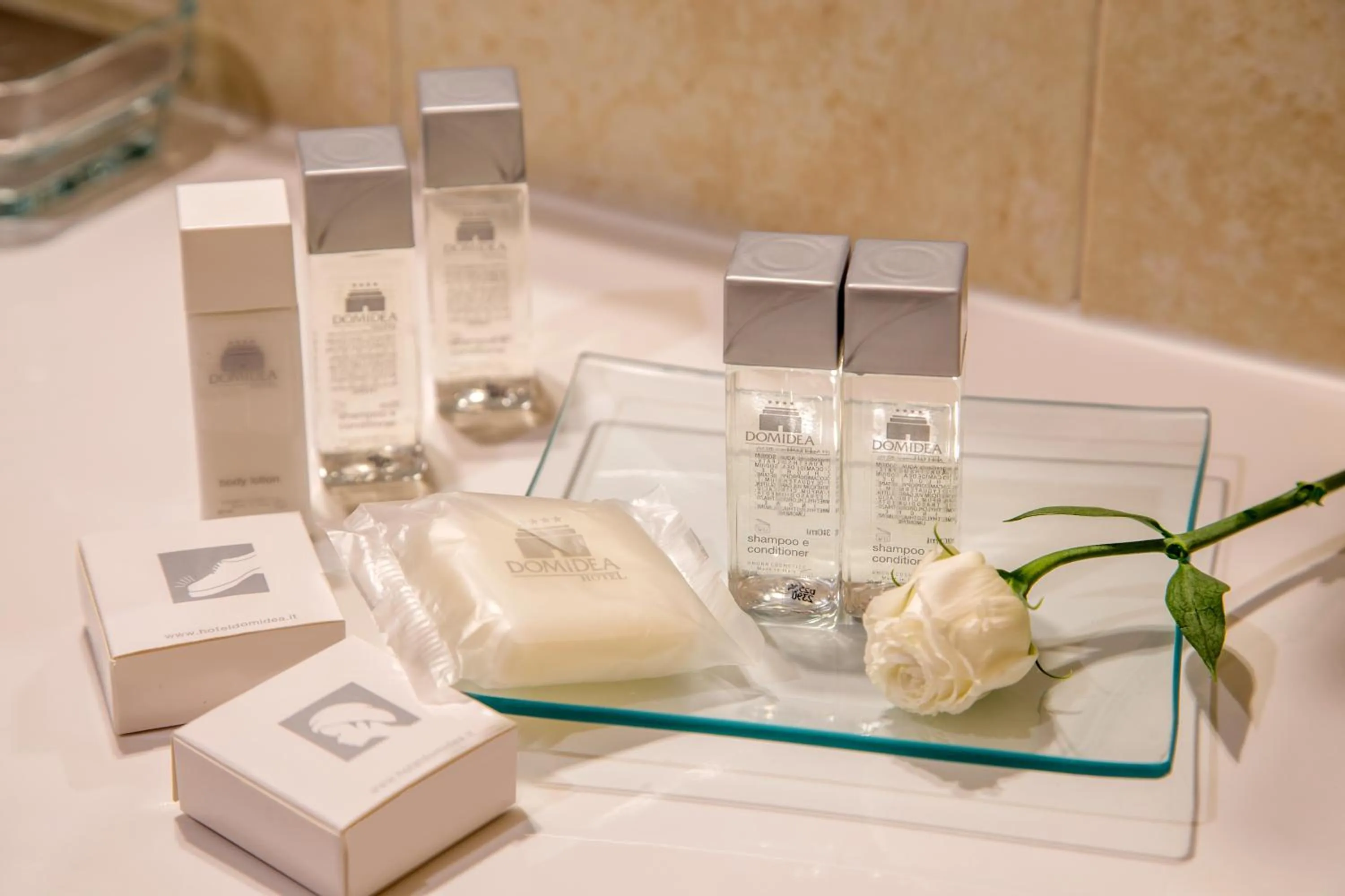 Bathroom in Hotel Domidea