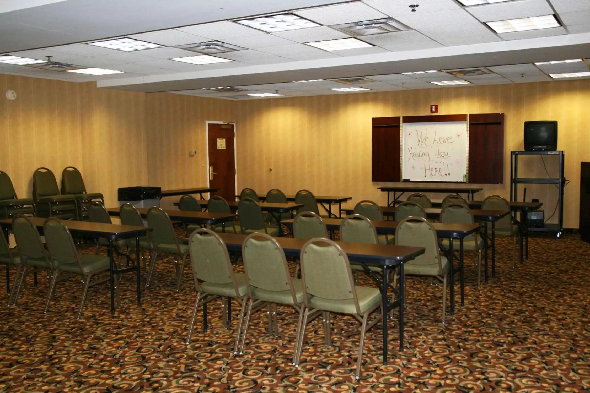 Meeting/conference room in Hampton Inn Adel