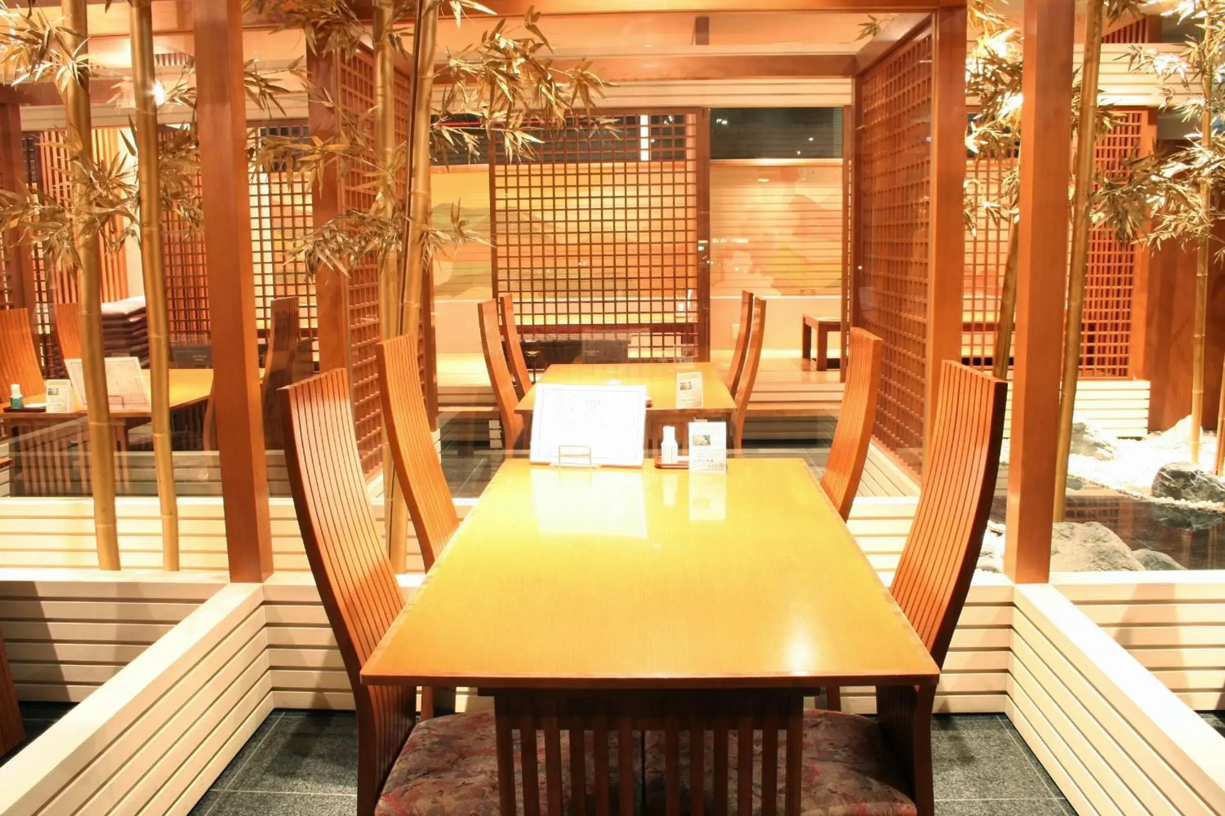 Restaurant/places to eat in Karuizawakurabu Hotel 1130 Hewitt Resort