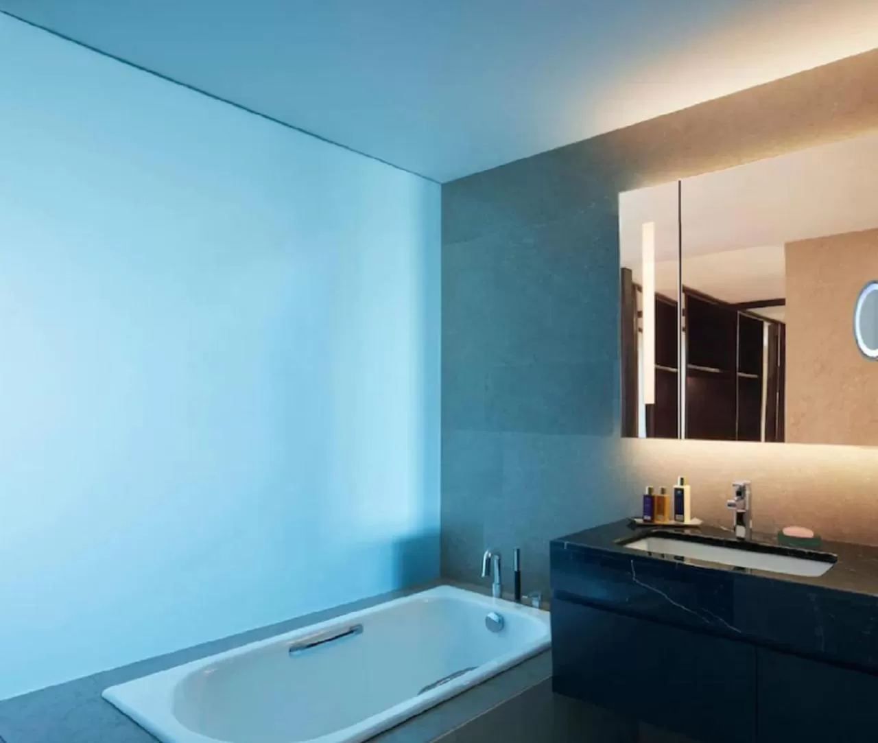 Bathroom in Vivanta Guwahati
