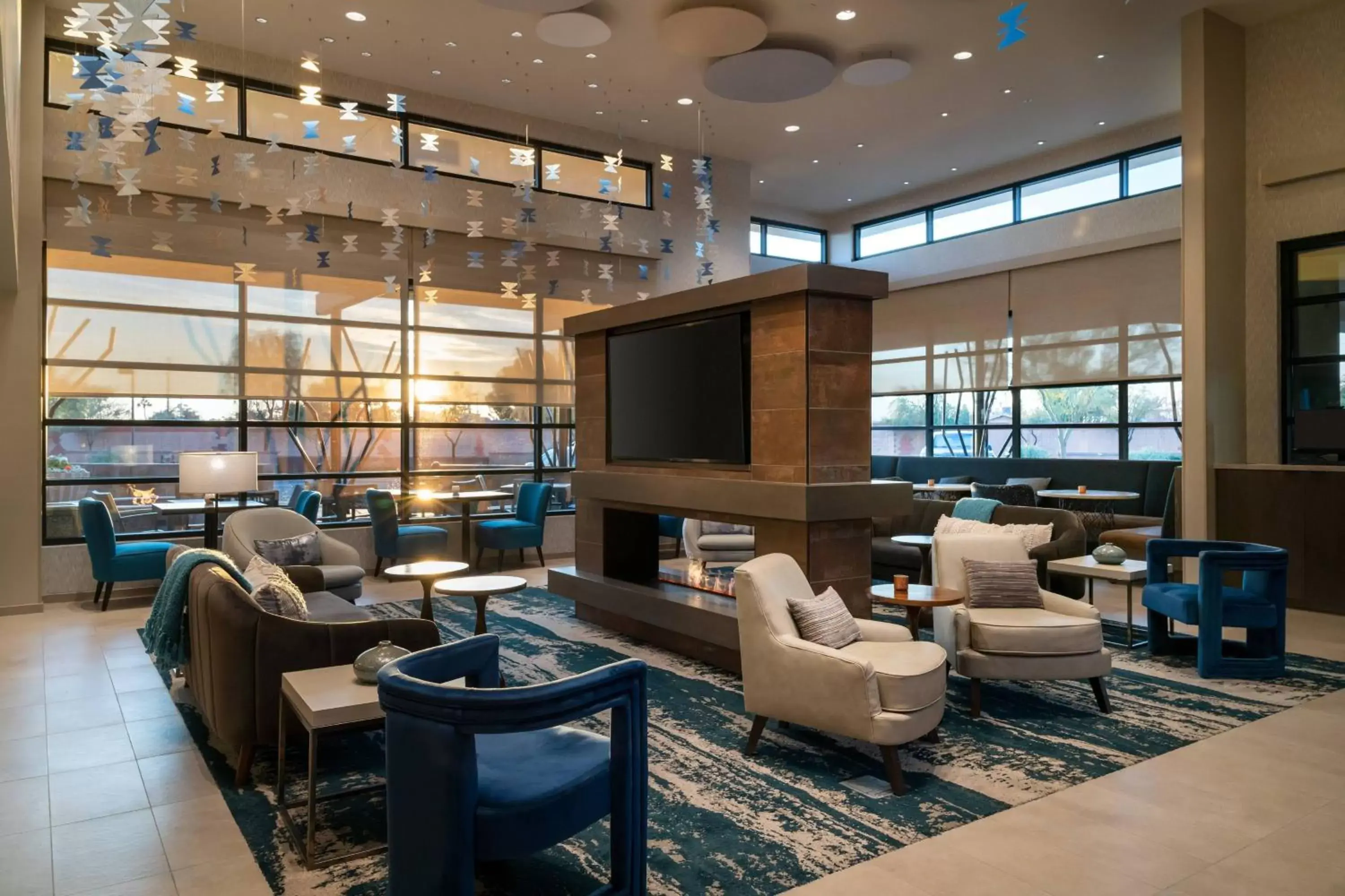 Lobby or reception, Lounge/Bar in Residence Inn by Marriott Scottsdale Salt River