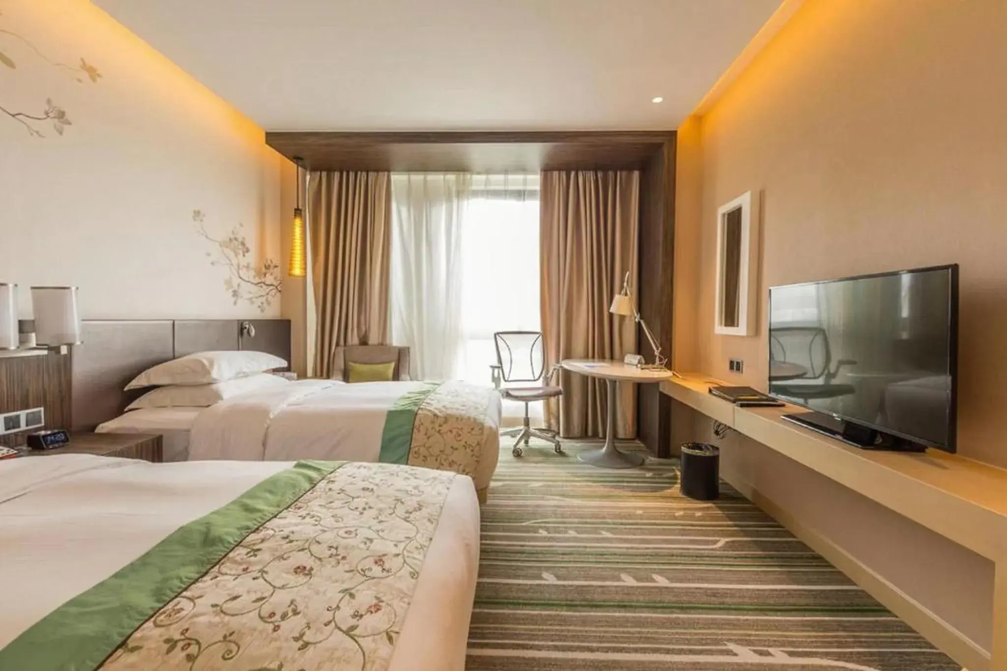 Photo of the whole room, Bed in Hilton Garden Inn Xi'an High-Tech Zone Photo of the whole room, Bed in Hilton Garden Inn Xi'an High-Tech Zone