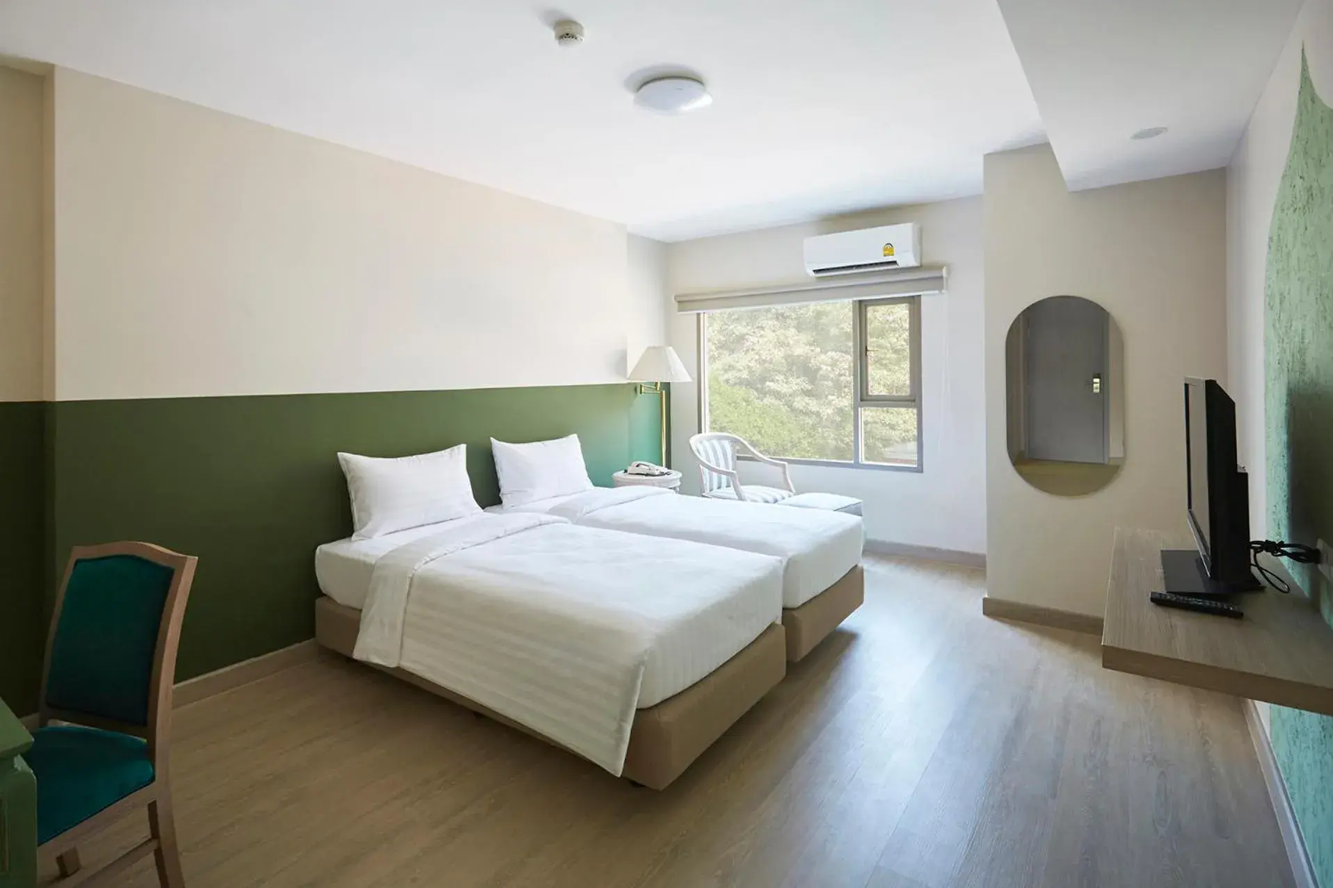 Standard Studio Twin Room in 56 Surawong Hotel Bangkok Standard Studio Twin Room in 56 Surawong Hotel Bangkok