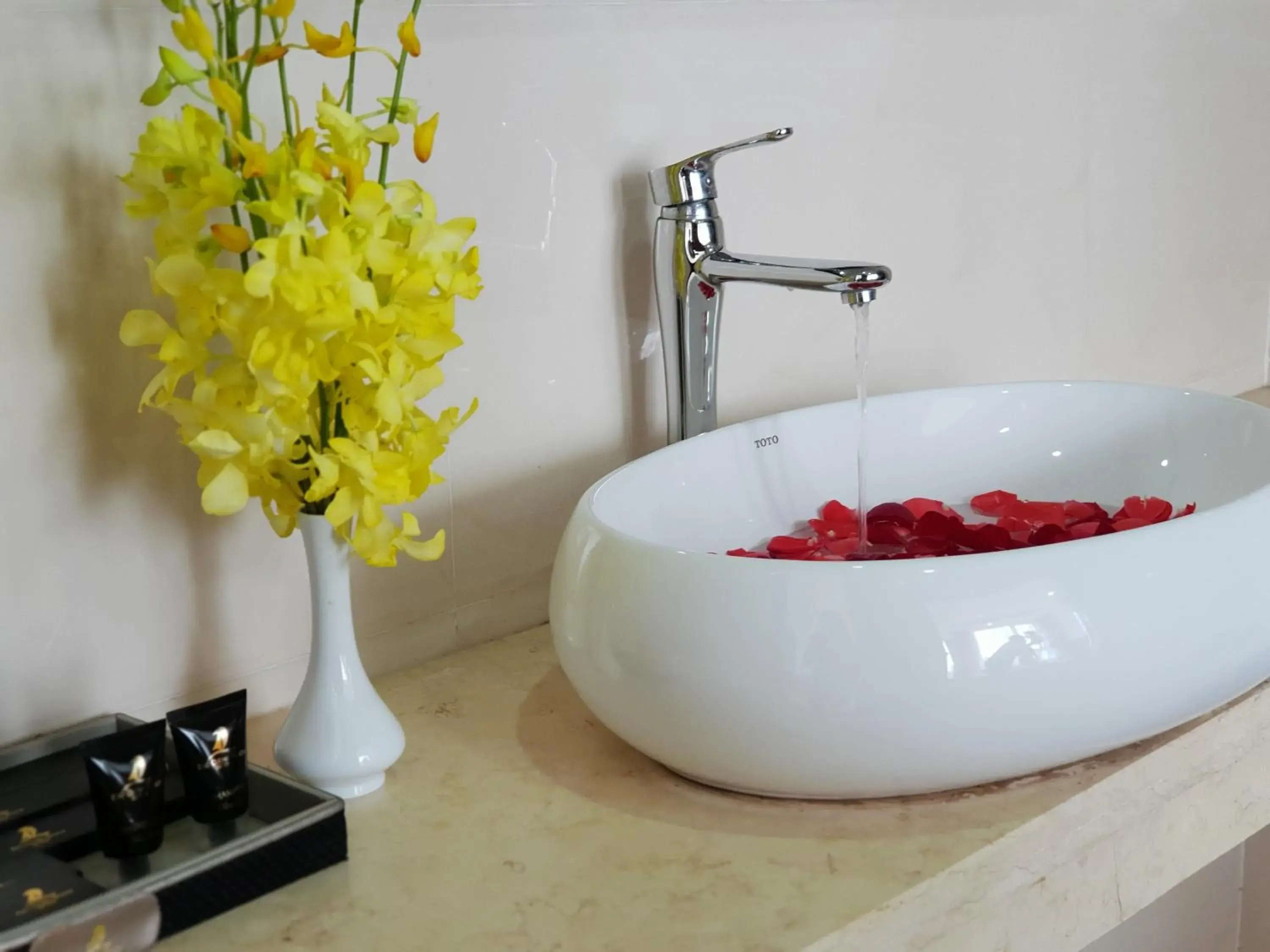 Bathroom in Phu Cuong Beach Hotel