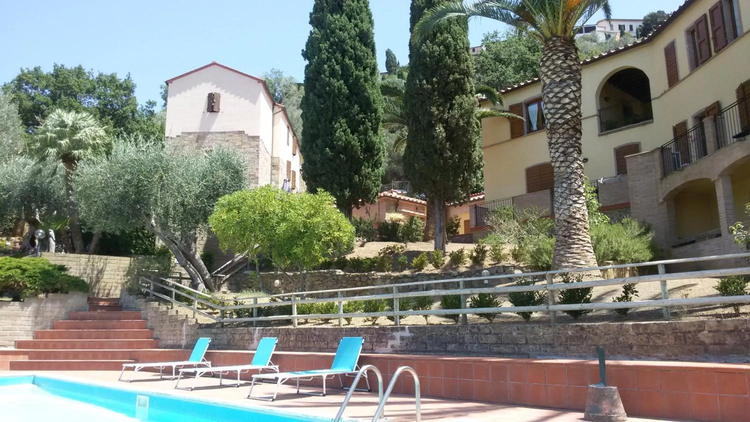 Pool view, Property Building in Madonna Del Poggio CAV