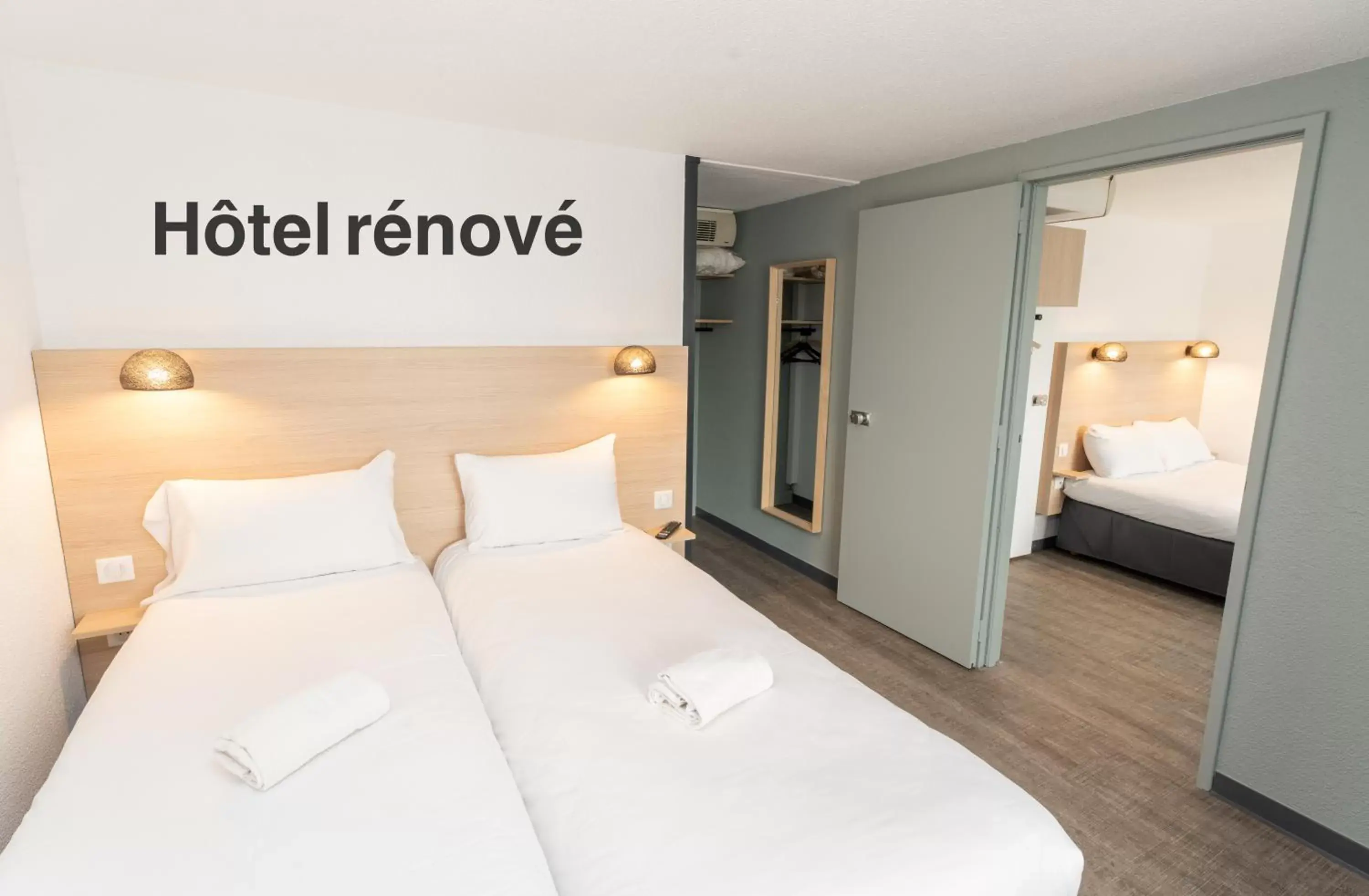 Bedroom, Bed in Hotel Inn Design La Rochelle