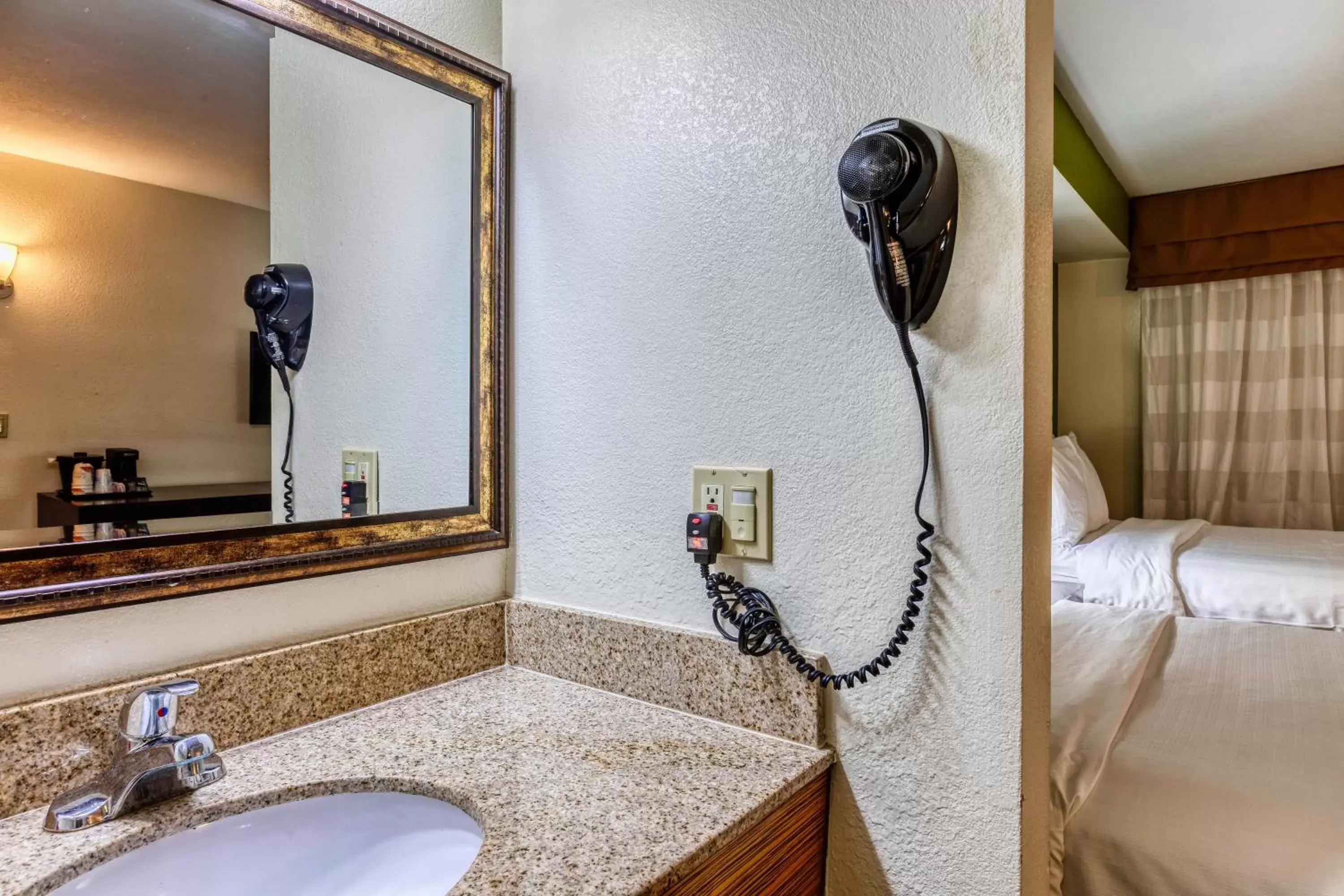 heating, Bathroom in Surestay Plus Hotel by Best Western Superstition Springs