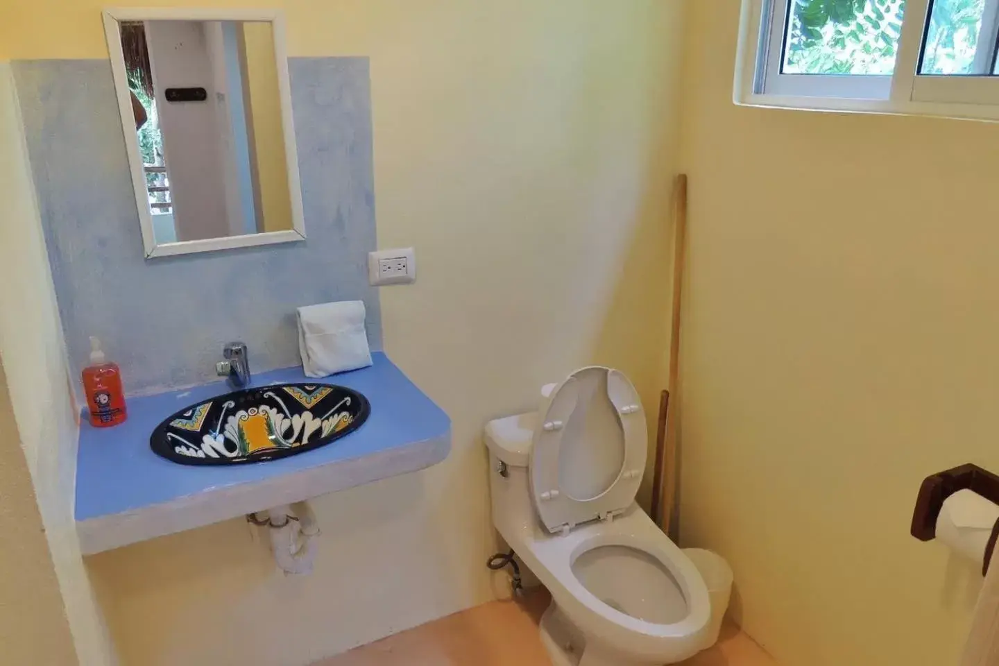 Toilet, Bathroom in Hotel & Suites Oasis Bacalar