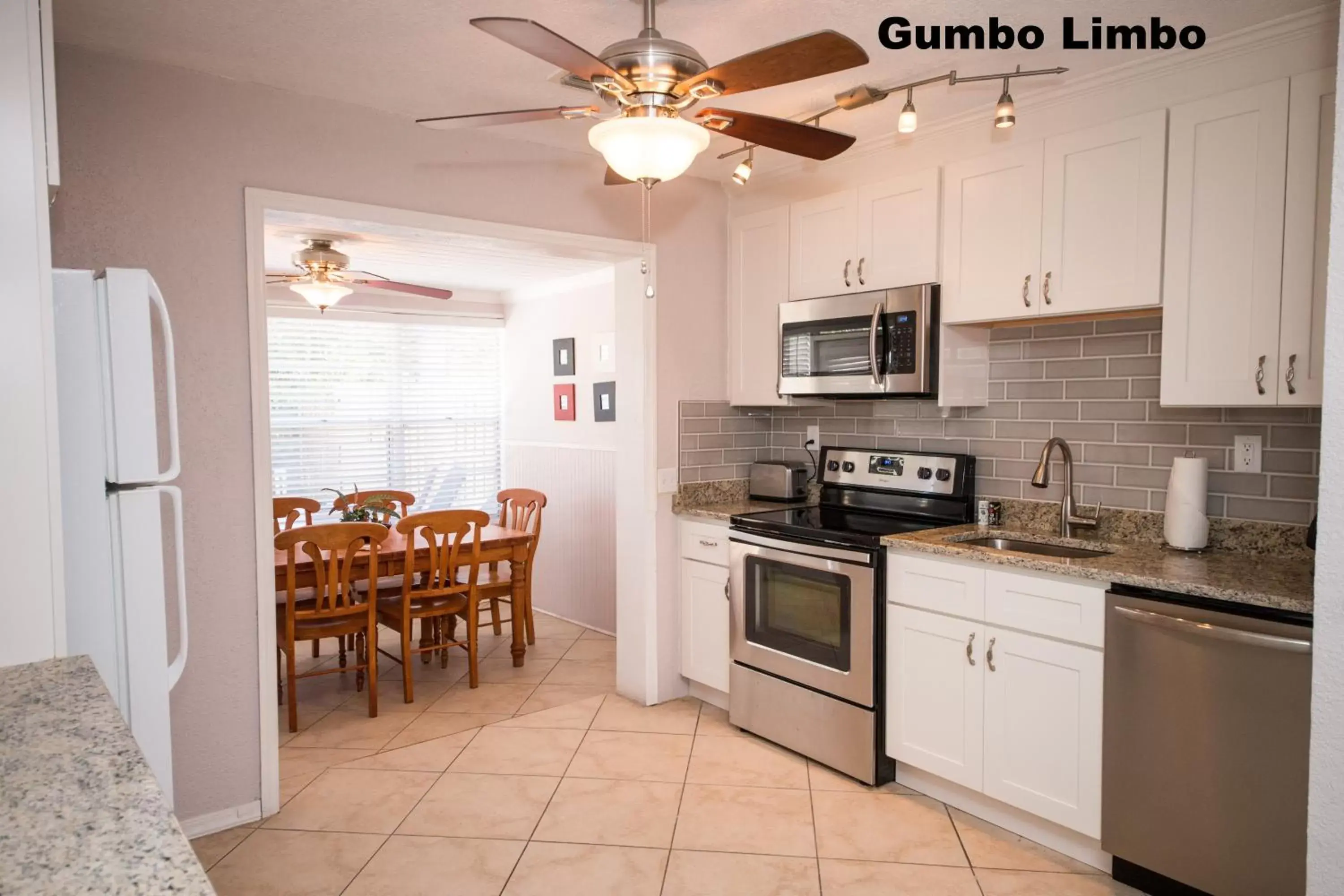 Kitchen/Kitchenette in Haley's at Anna Maria Island Inn