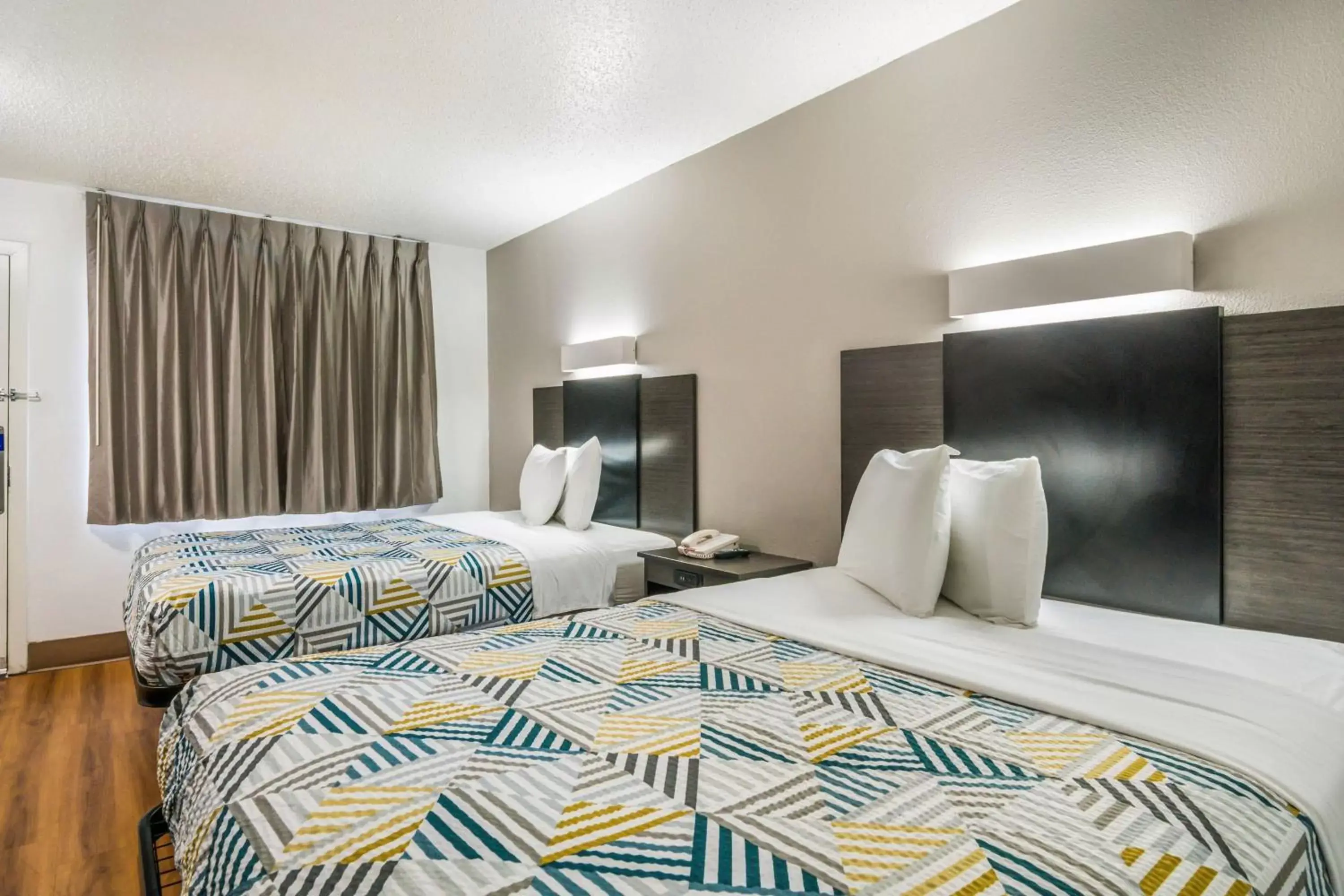 Photo of the whole room, Bed in Motel 6-Irving, TX - Dallas Photo of the whole room, Bed in Motel 6-Irving, TX - Dallas