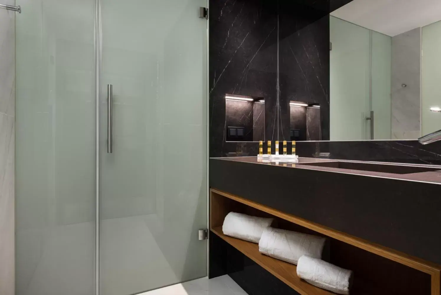 Shower, Bathroom in Eurostars Aliados