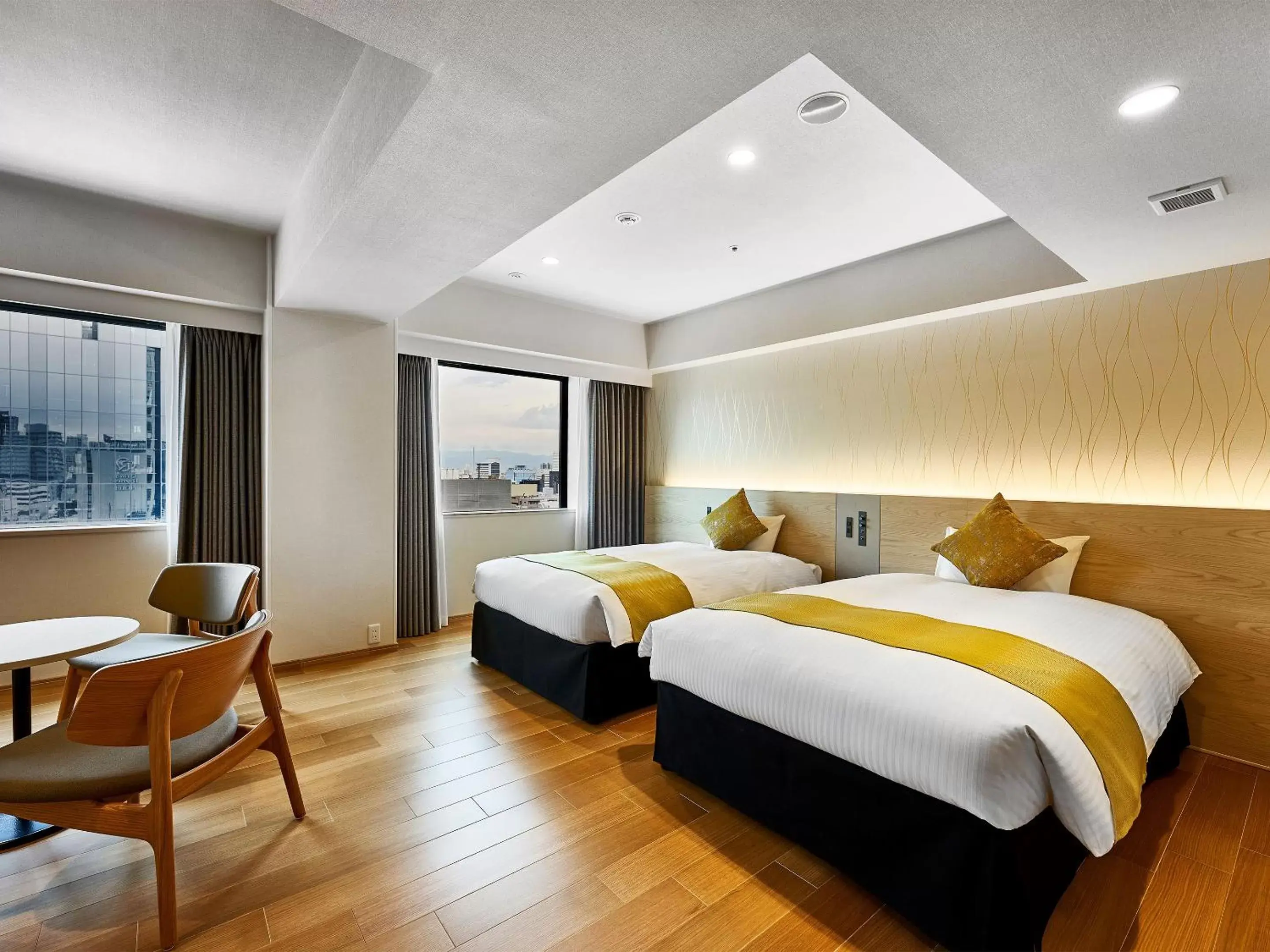 Bed in DEL style Osaka-Shinsaibashi by Daiwa Roynet Hotel Bed in DEL style Osaka-Shinsaibashi by Daiwa Roynet Hotel