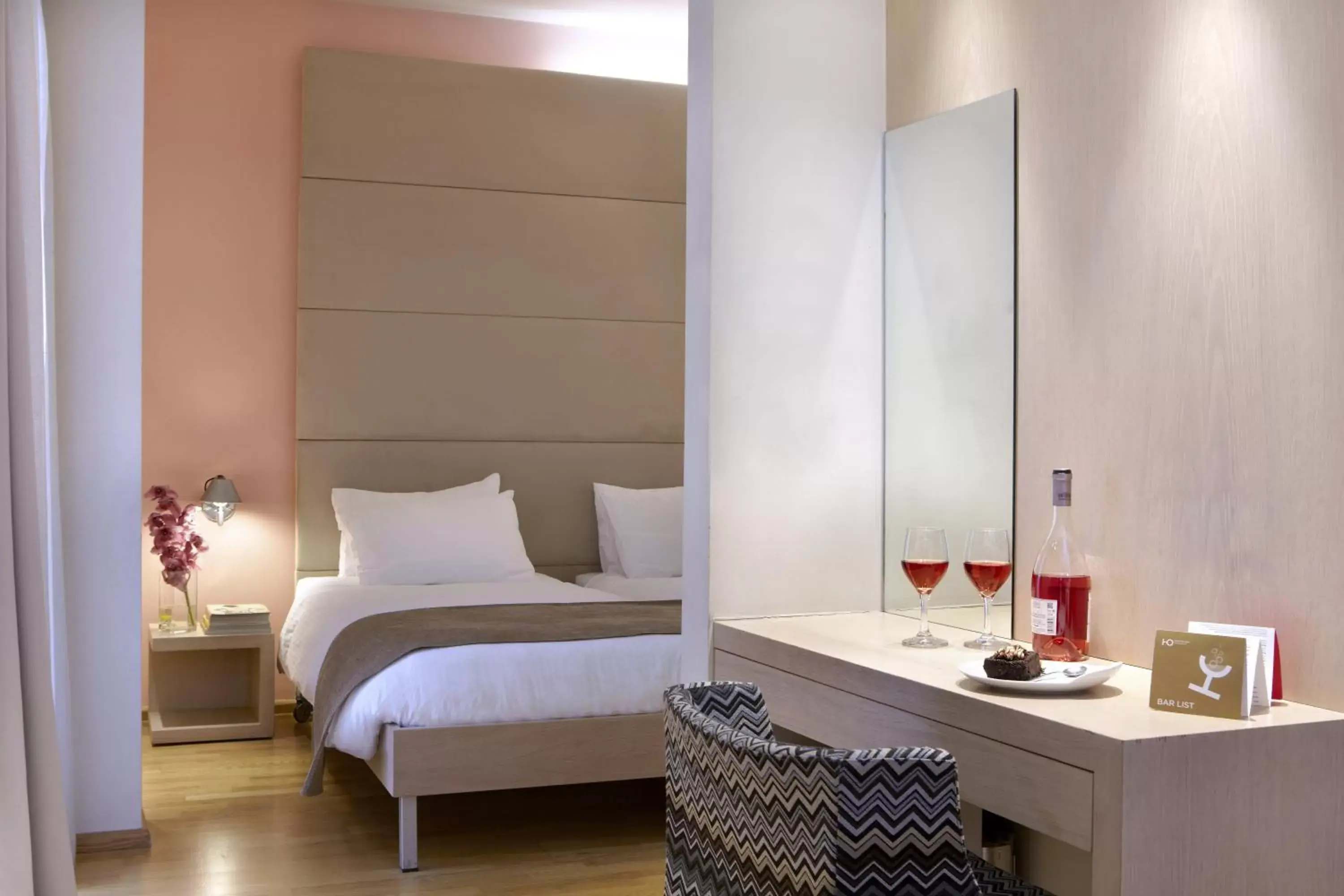 Executive Double or Twin Room in Domotel Olympia Executive Double or Twin Room in Domotel Olympia