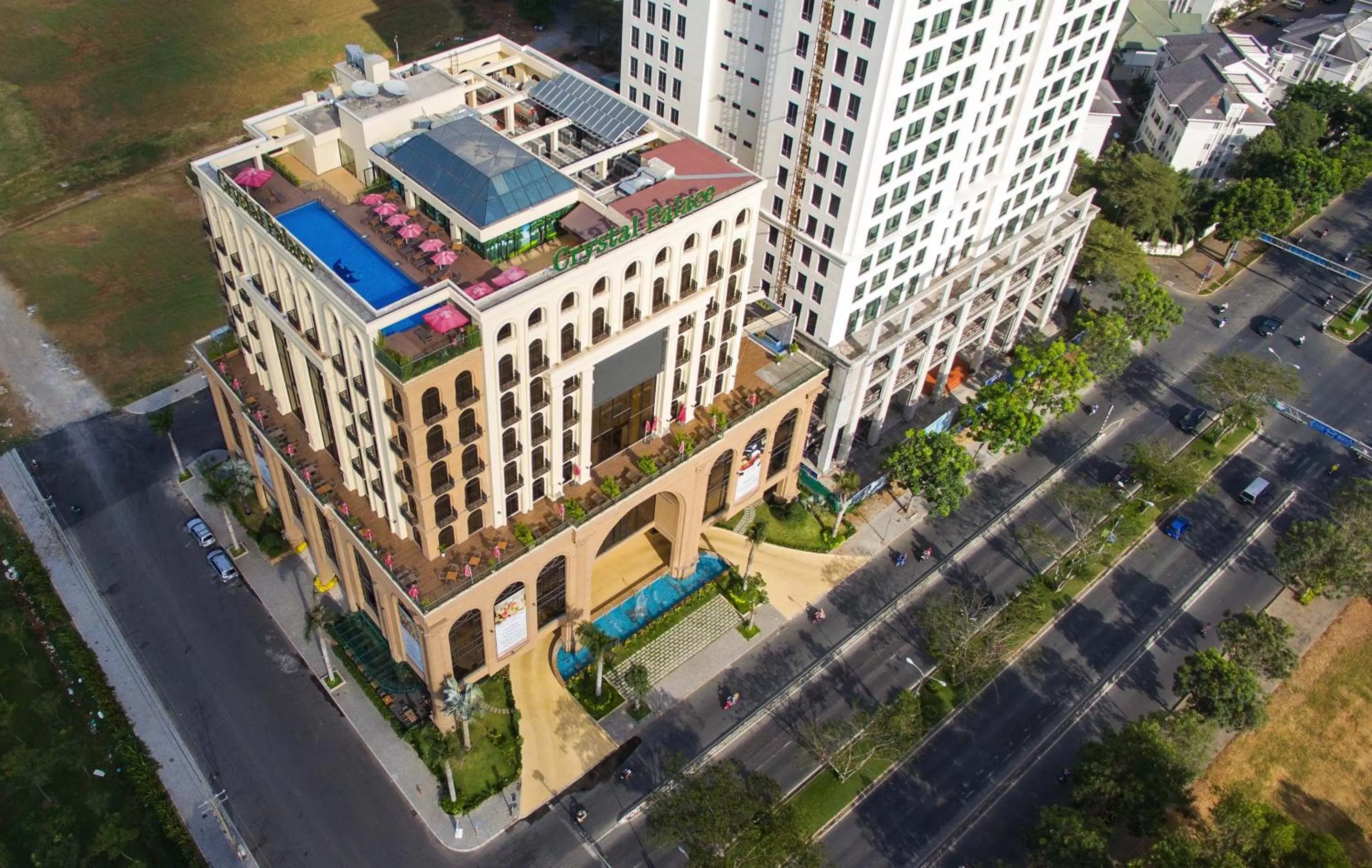 Property building in MerPerle Crystal Palace