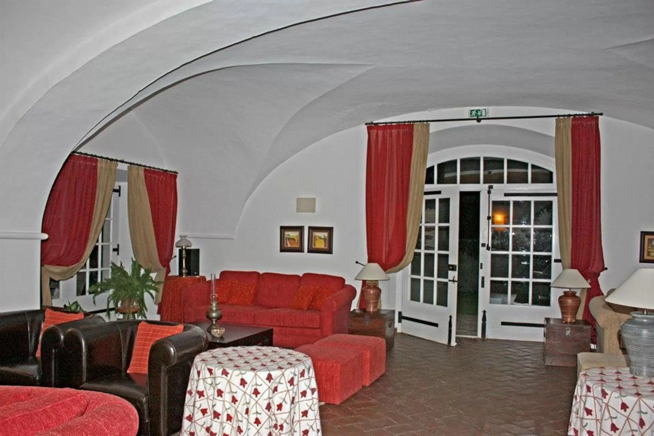 Communal lounge/ TV room in Hotel Rural Monte Da Rosada