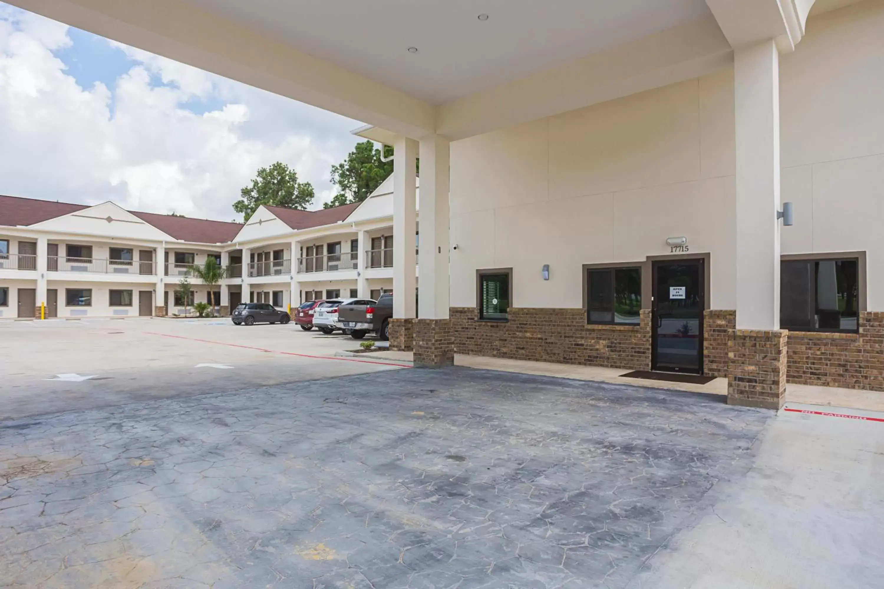 Facade/entrance in Home Place Inn Spring I-45 North and 1960 Facade/entrance in Home Place Inn Spring I-45 North and 1960