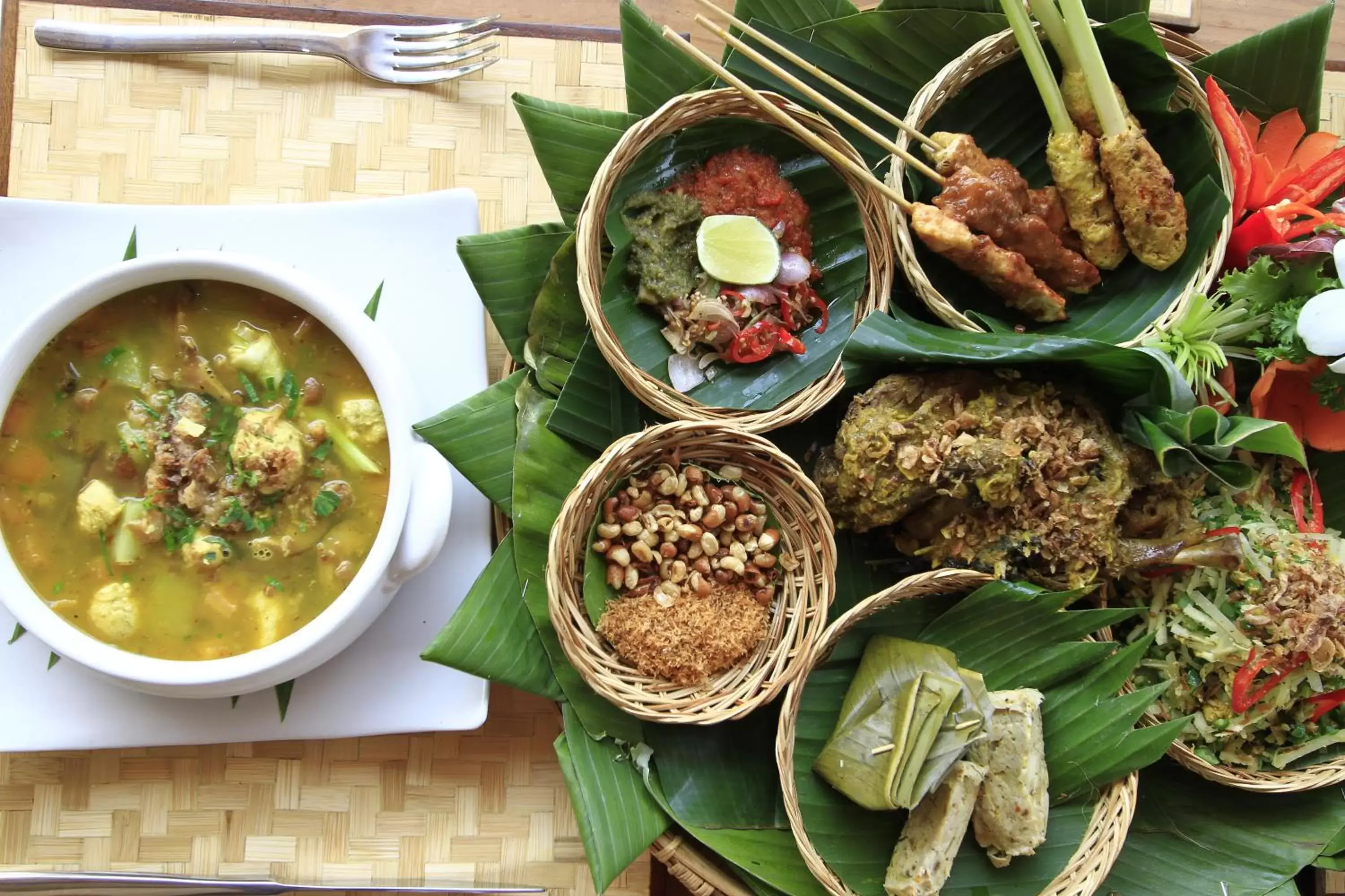 Food in Puri Sebali Resort