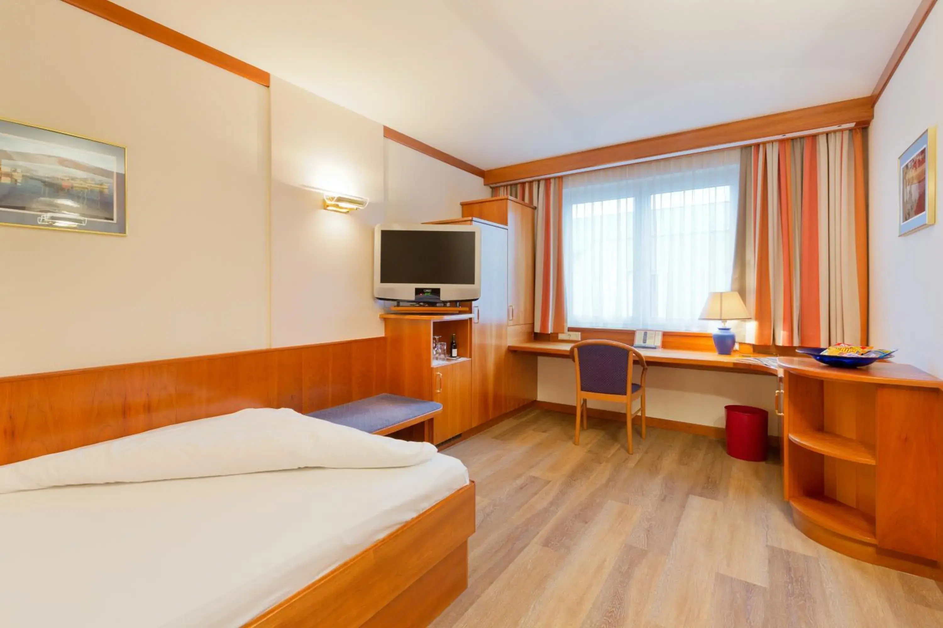 Business Single Room in Vienna Sporthotel