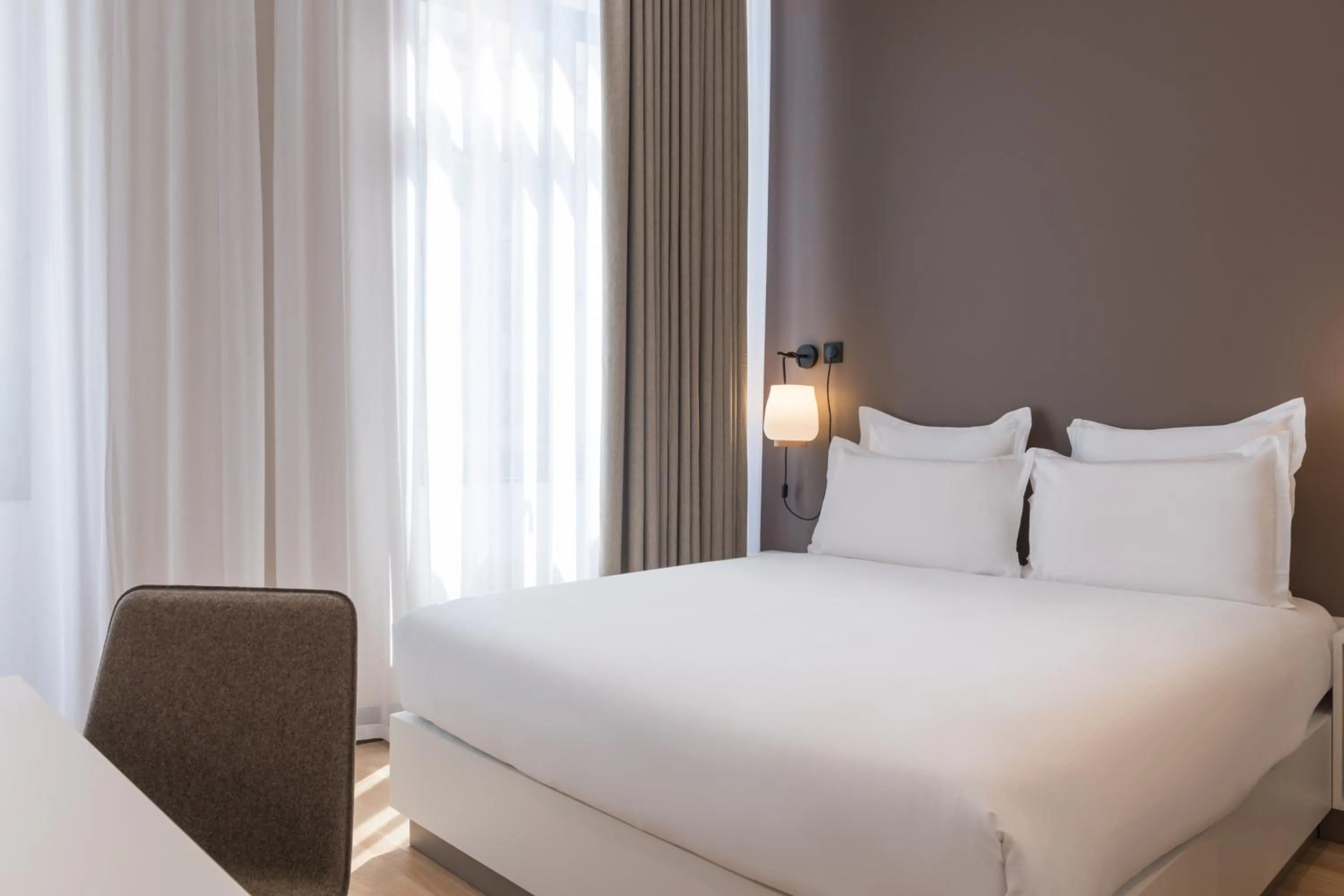 Bed in Maison Nô - Hôtel et Rooftop