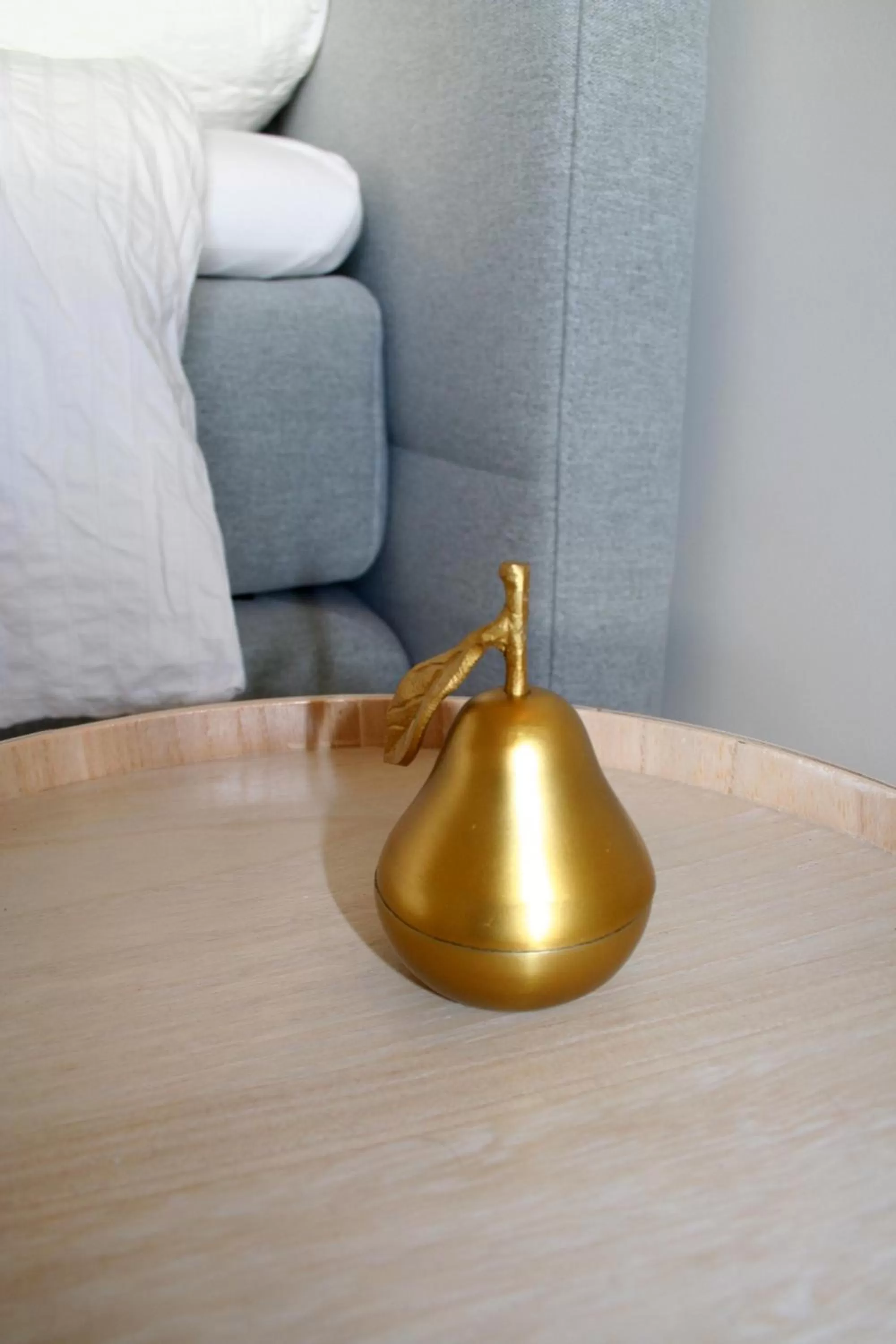 Decorative detail in Waterfront Studio