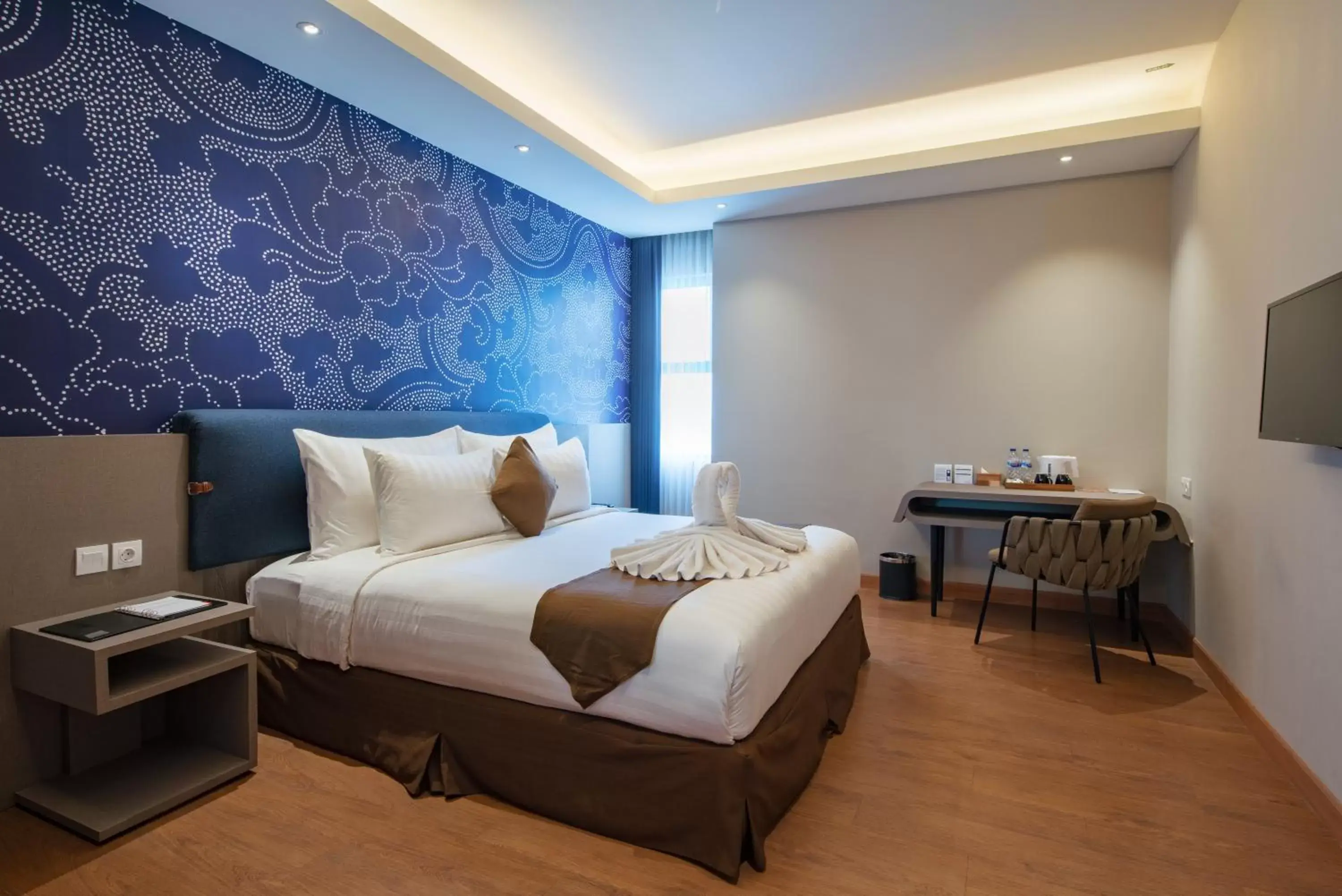 Bedroom, Bed in Luminor Hotel Airport Sidoarjo By WH , Best Choice and Strategic Location with a Rooftop area in Town Bedroom, Bed in Luminor Hotel Airport Sidoarjo By WH , Best Choice and Strategic Location with a Rooftop area in Town