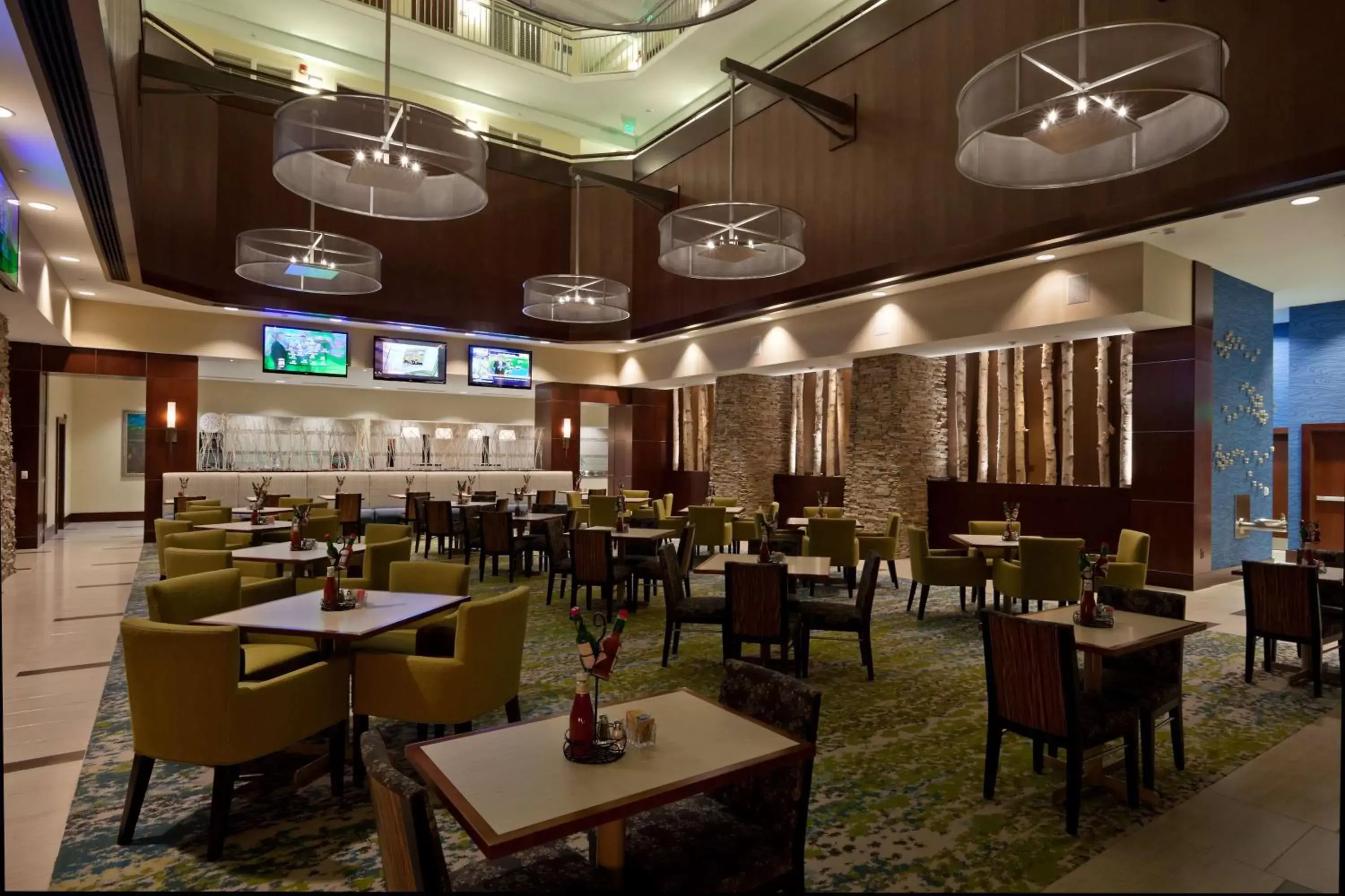 Dining area, Restaurant/Places to Eat in Embassy Suites by Hilton Denver Downtown Convention Center