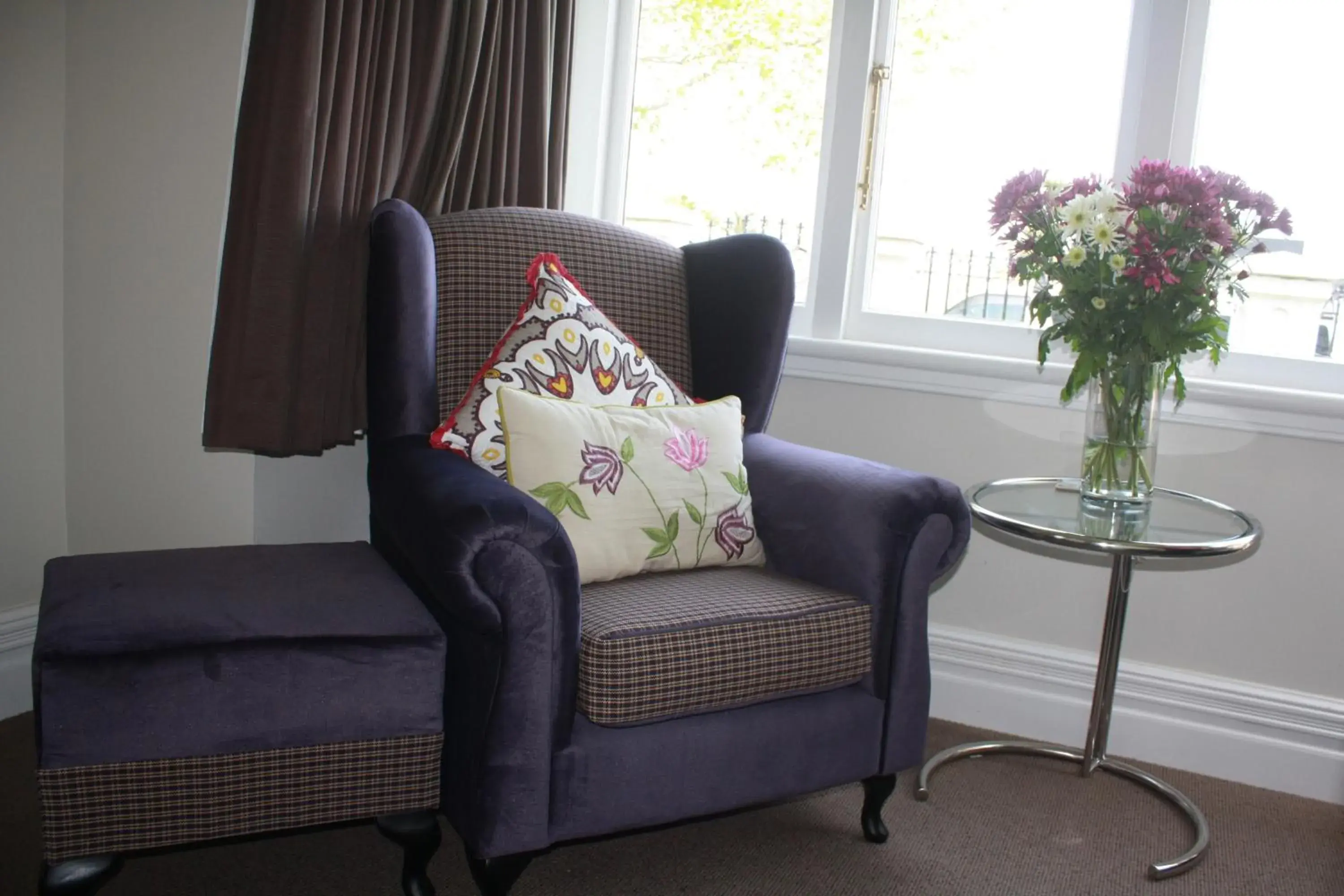 Decorative detail, Seating Area in Ponsonby Manor